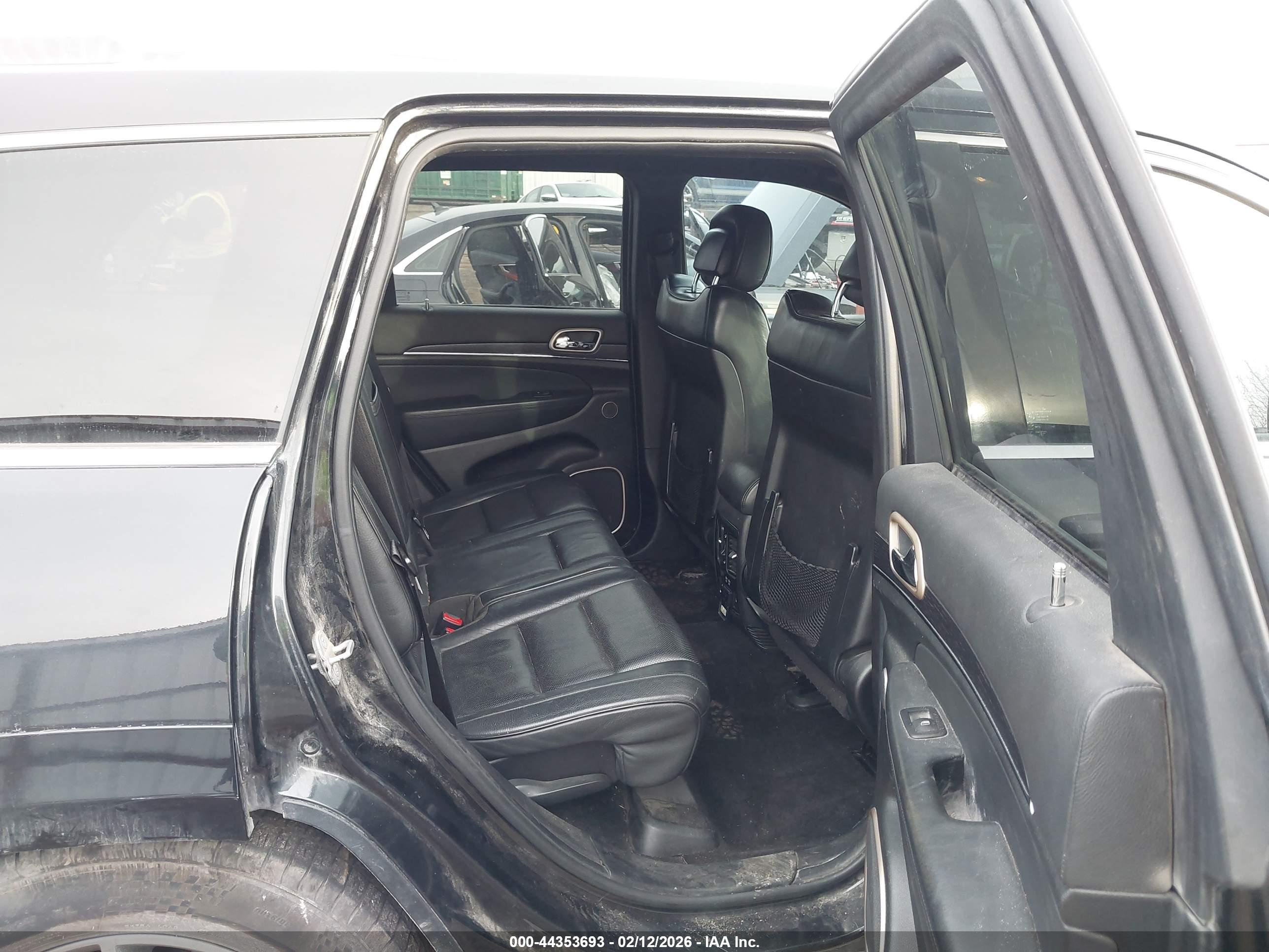 JEEP GRAND image 8