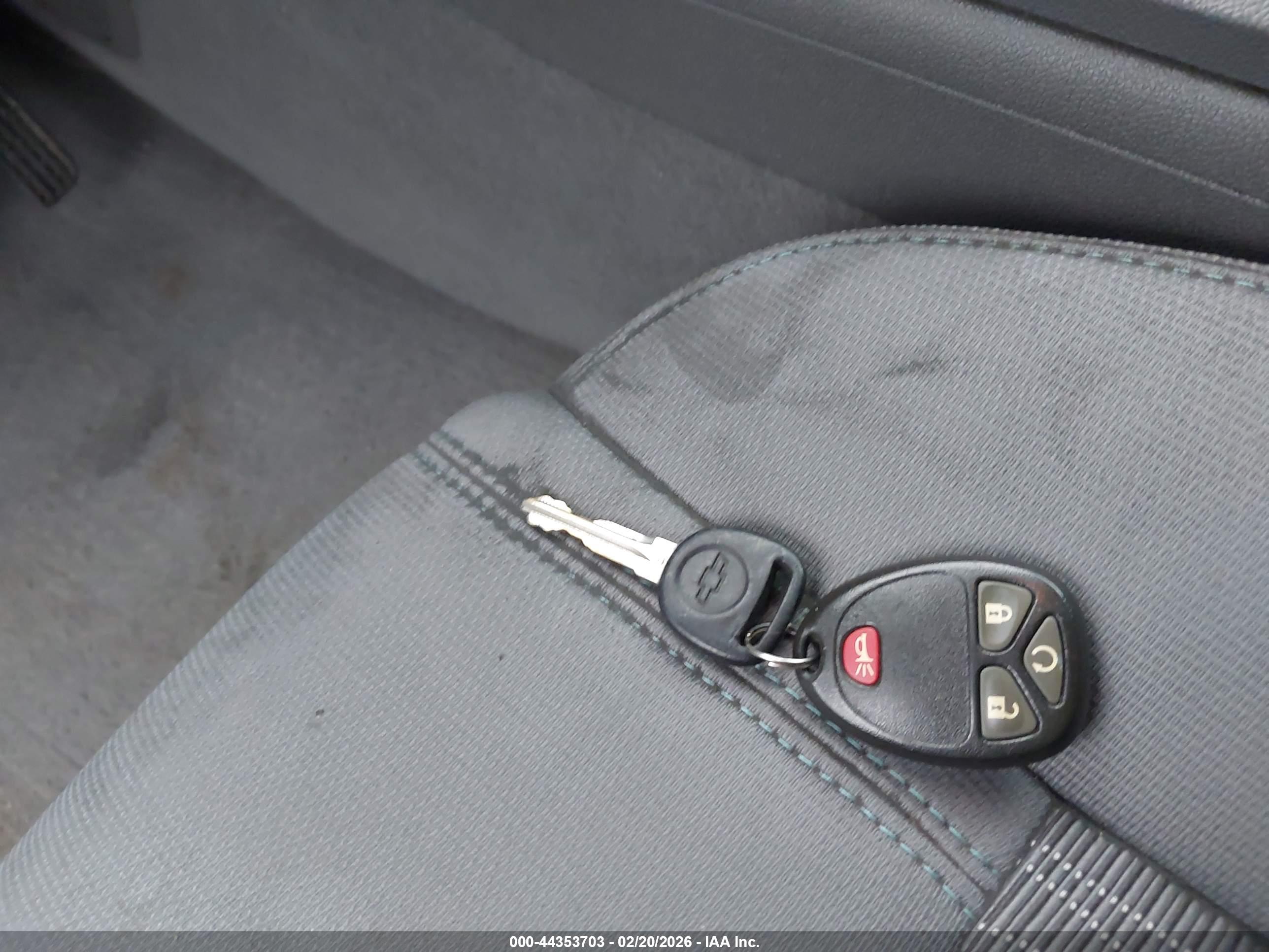 CHEVROLET TRAVERSE image 11