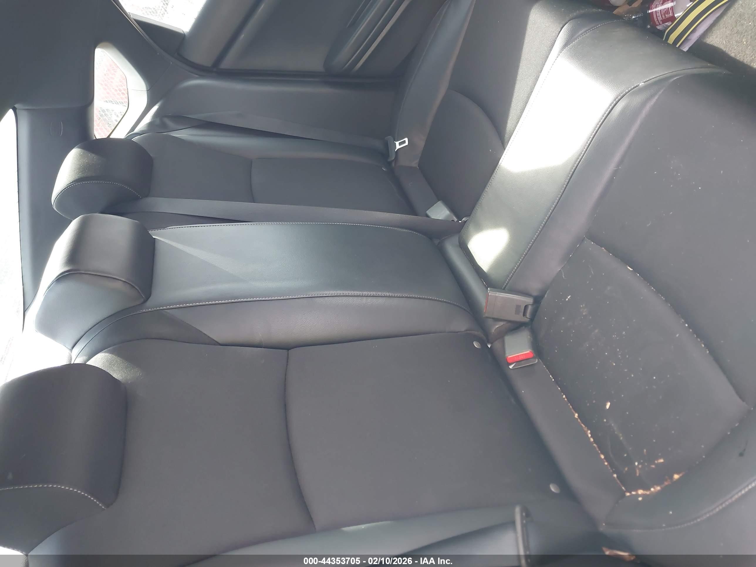 HONDA CIVIC image 8