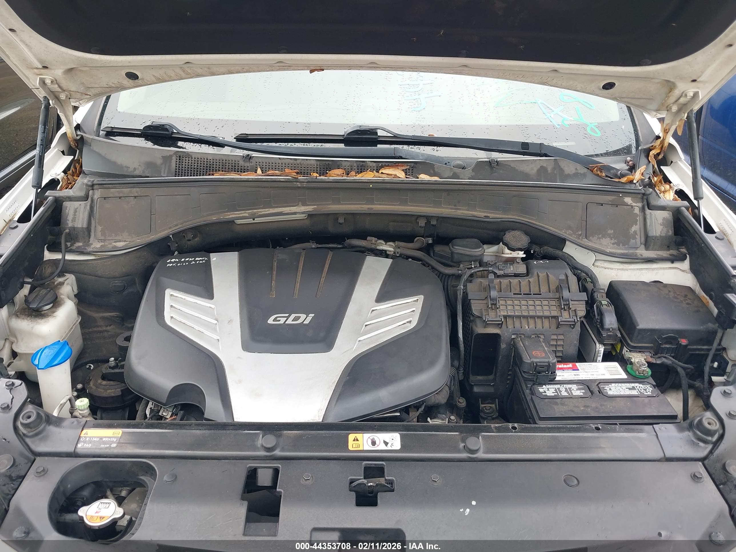 HYUNDAI SANTA image 10