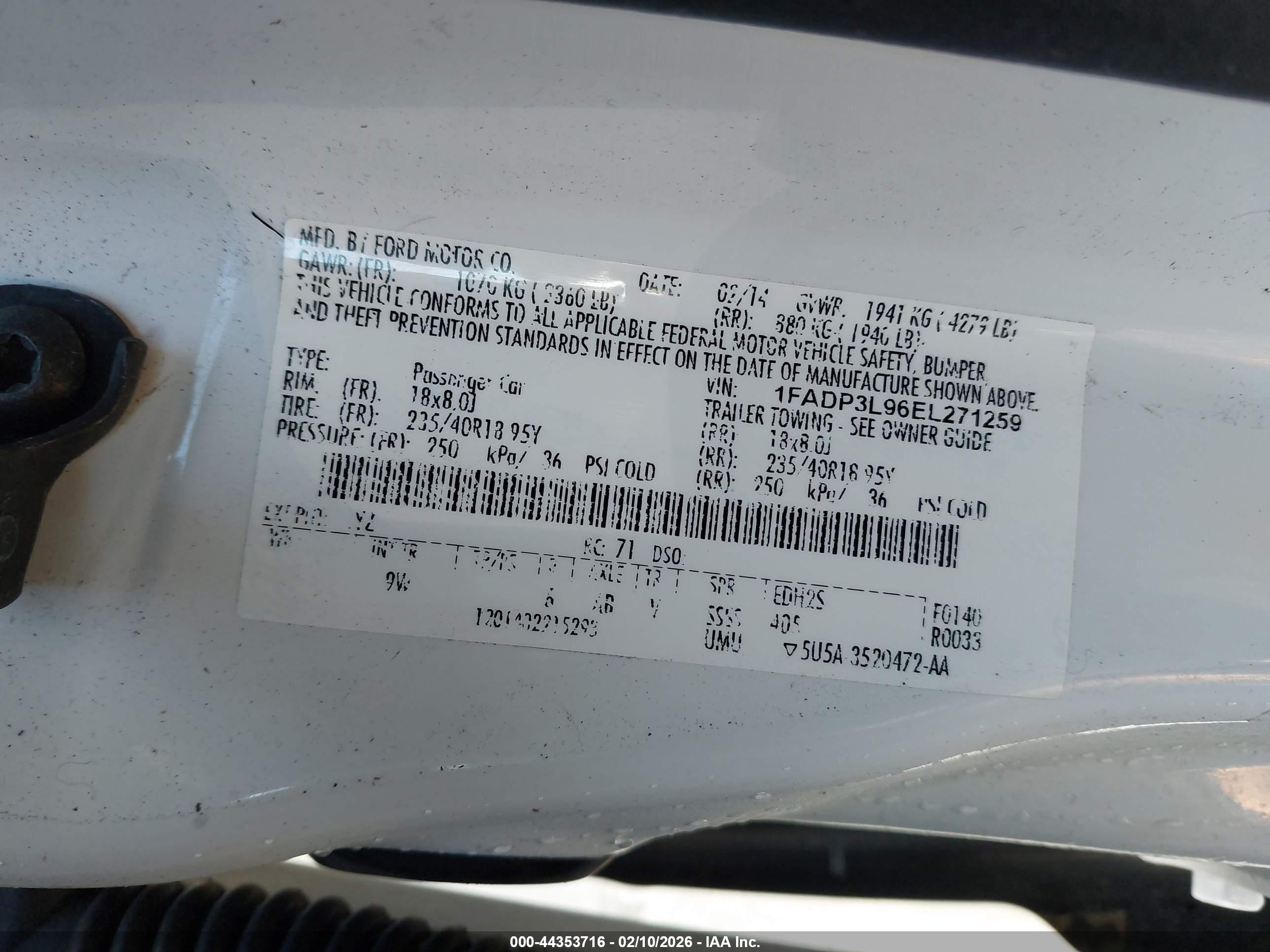 FORD FOCUS image 9