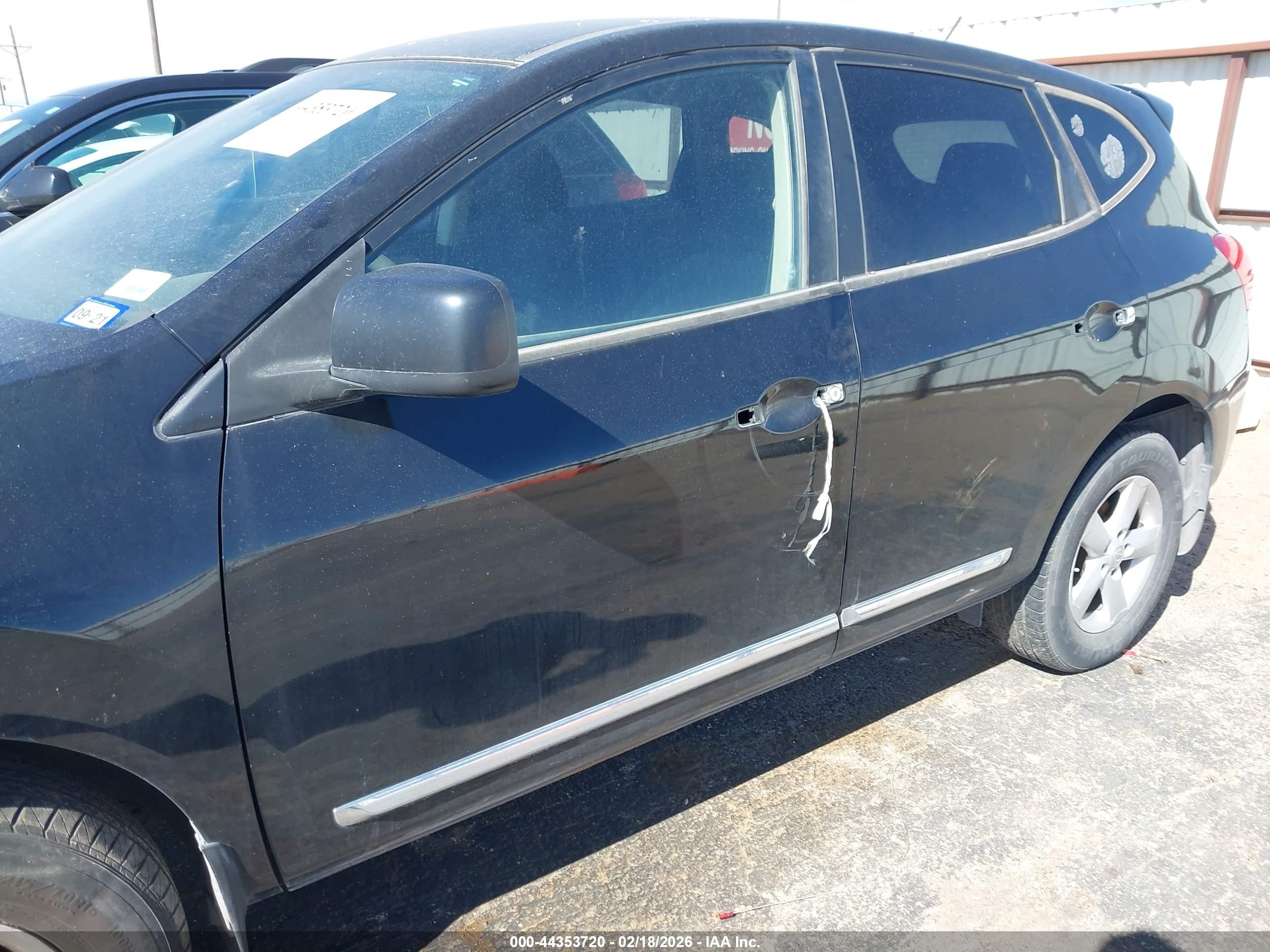 NISSAN ROGUE image 6