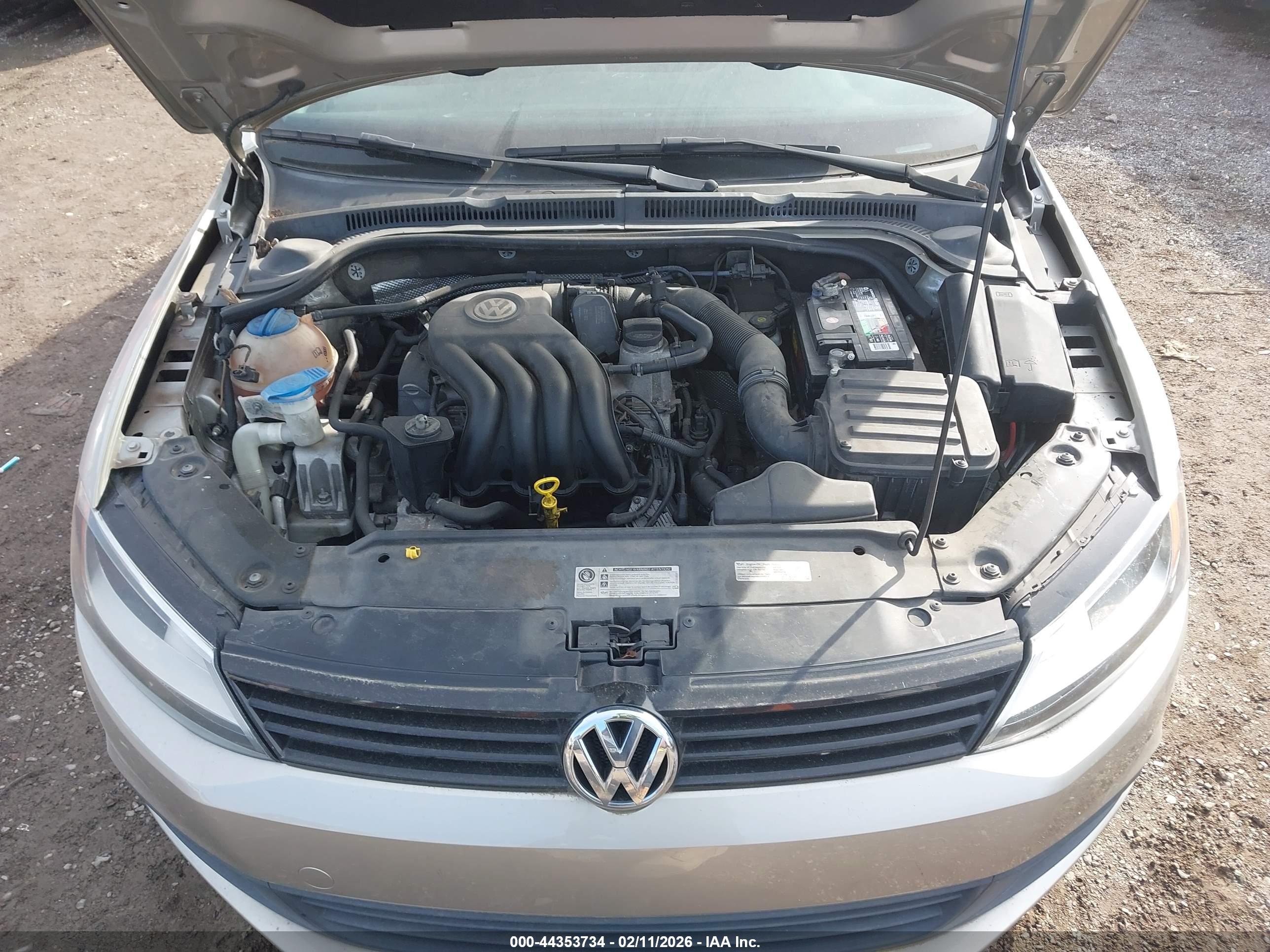 VOLKSWAGEN JETTA image 10