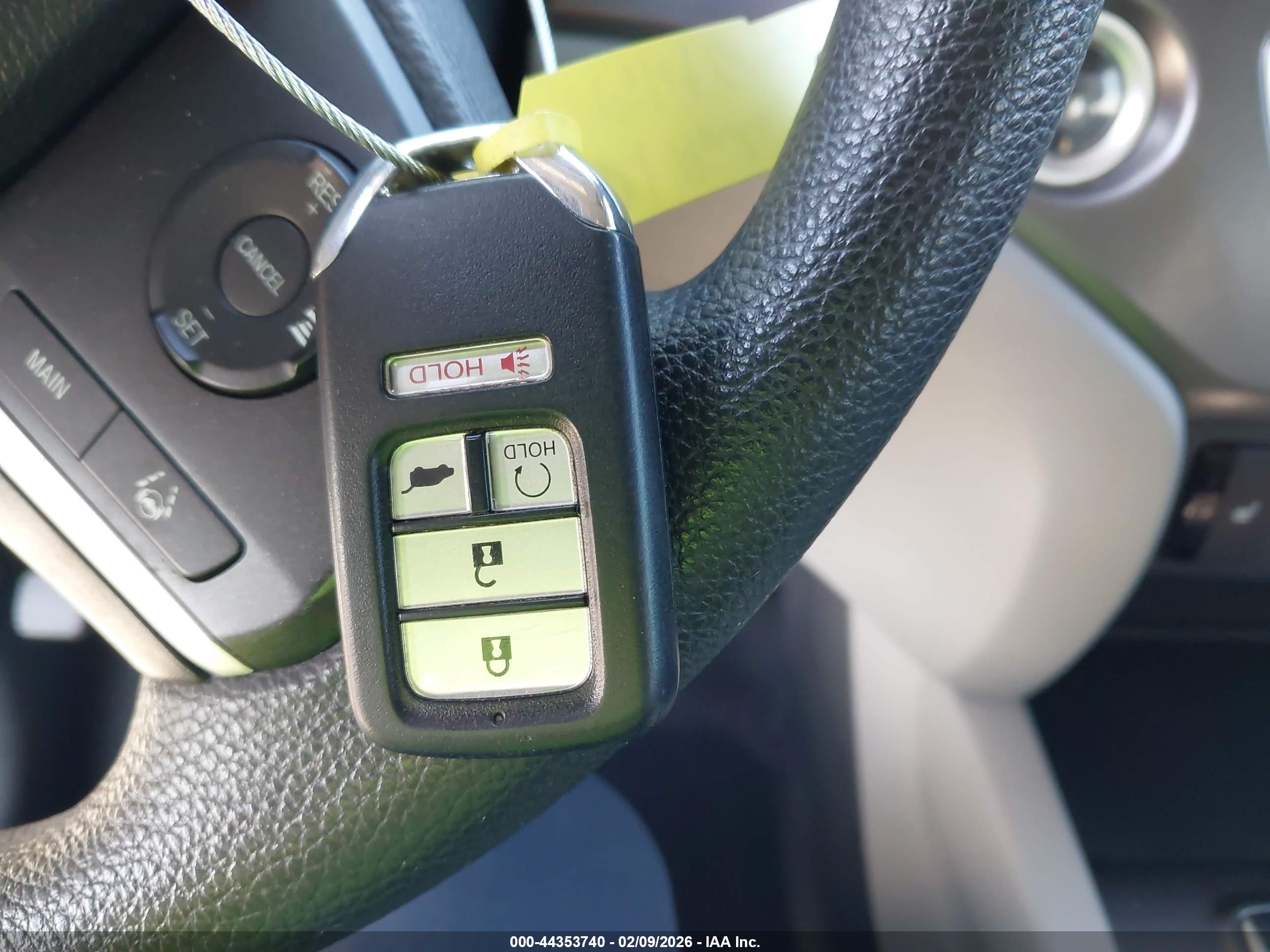 HONDA PILOT image 11