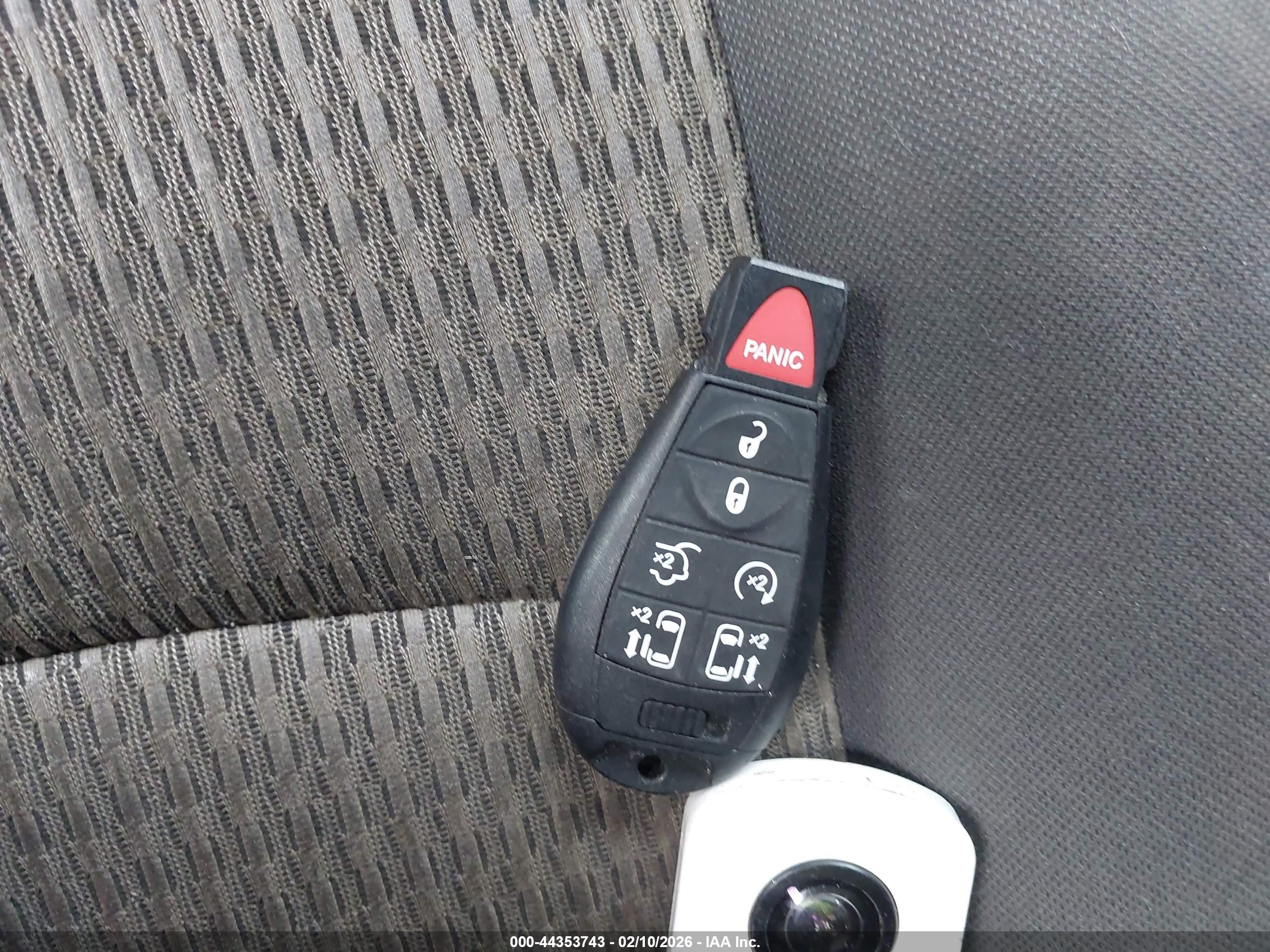 DODGE RAM image 11