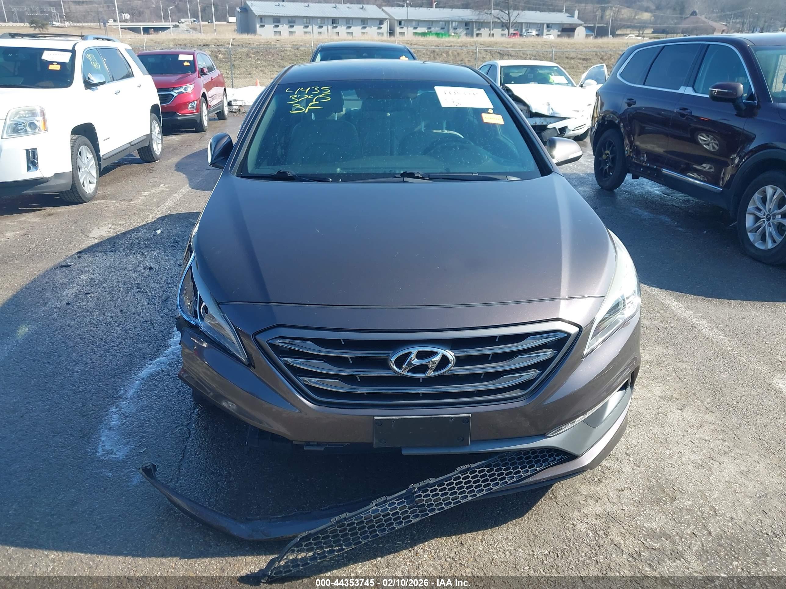 HYUNDAI SONATA image 6