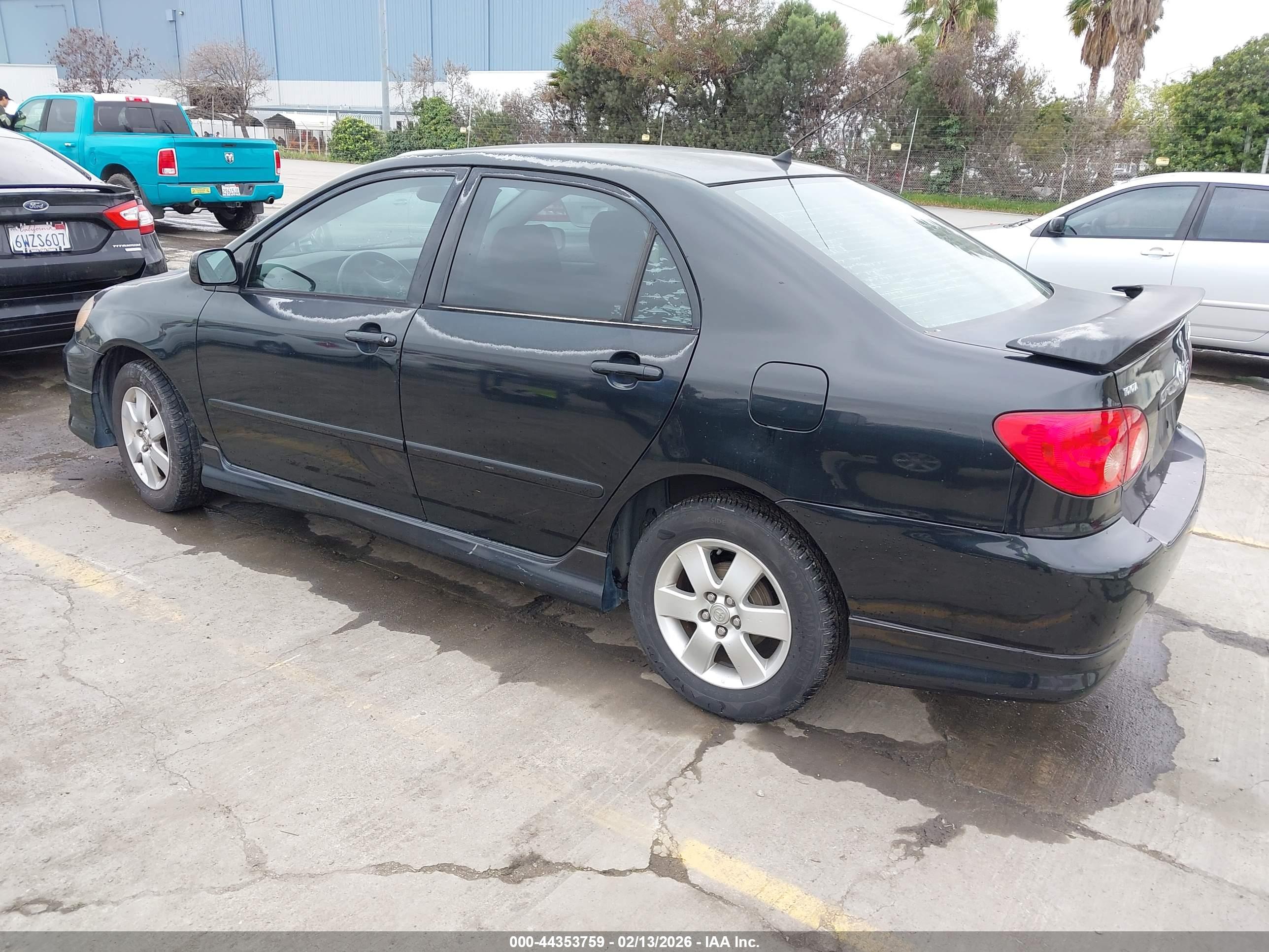 TOYOTA COROLLA image 3