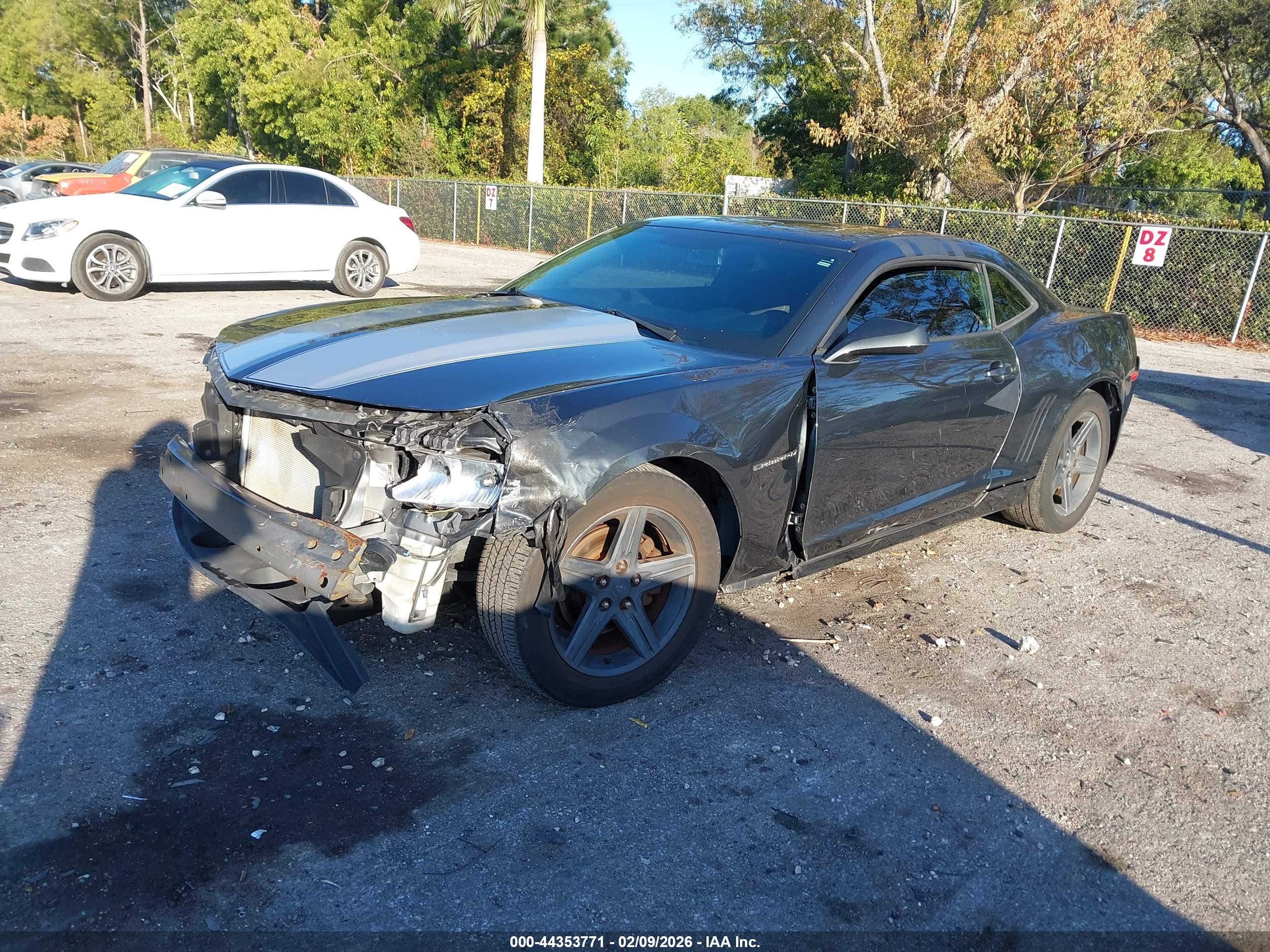 CHEVROLET CAMARO image 2