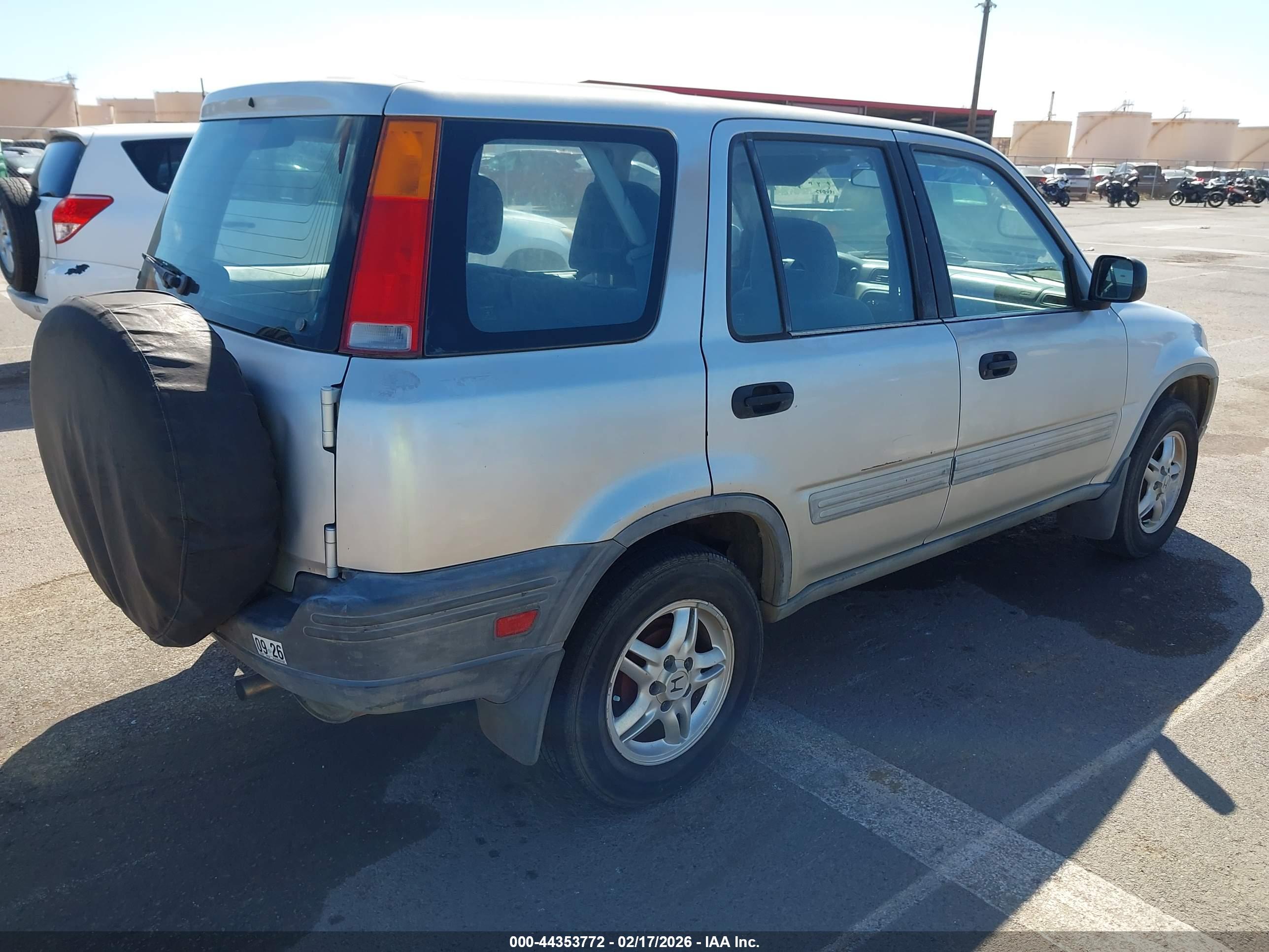 HONDA CR-V image 4