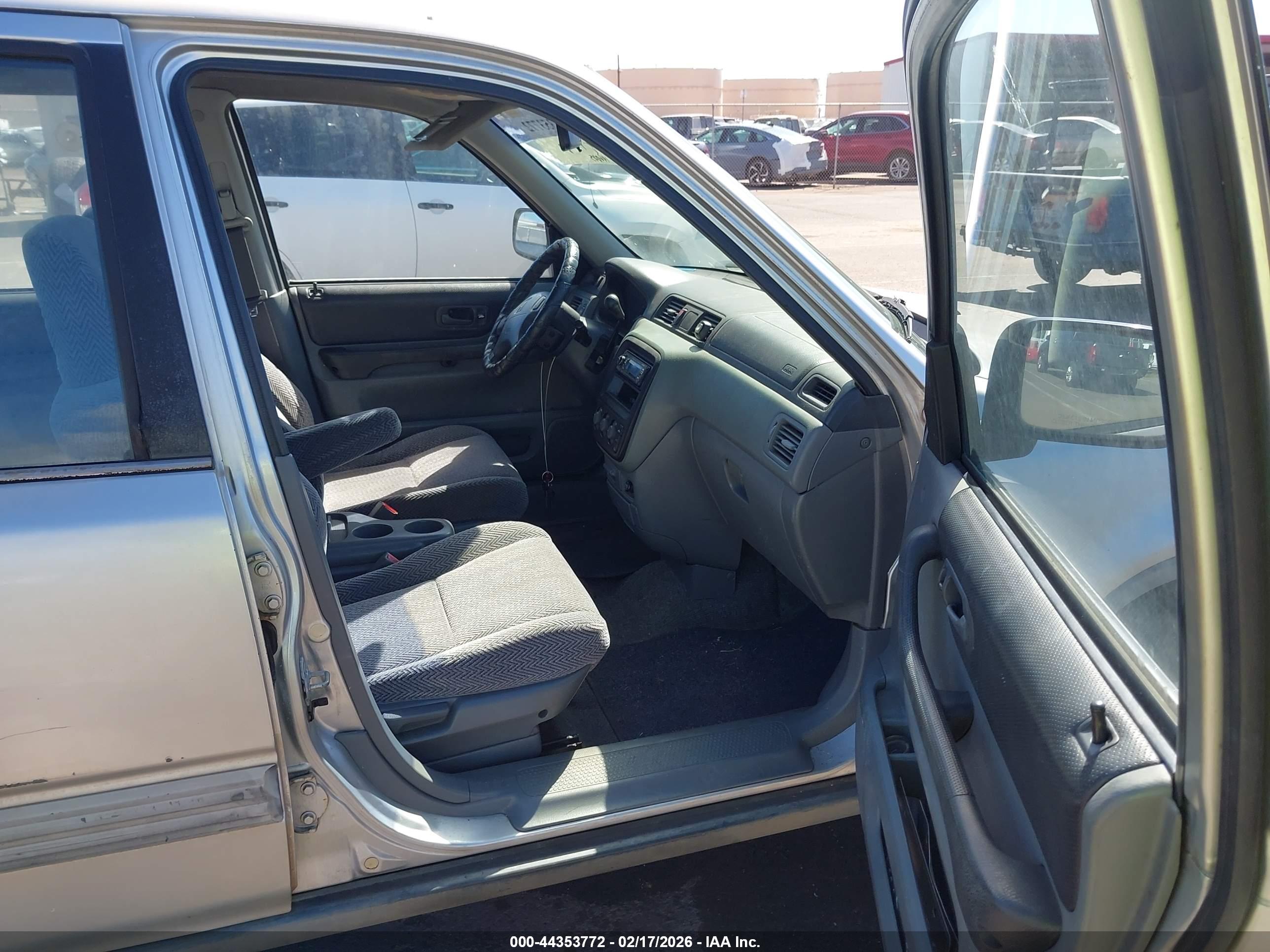 HONDA CR-V image 5