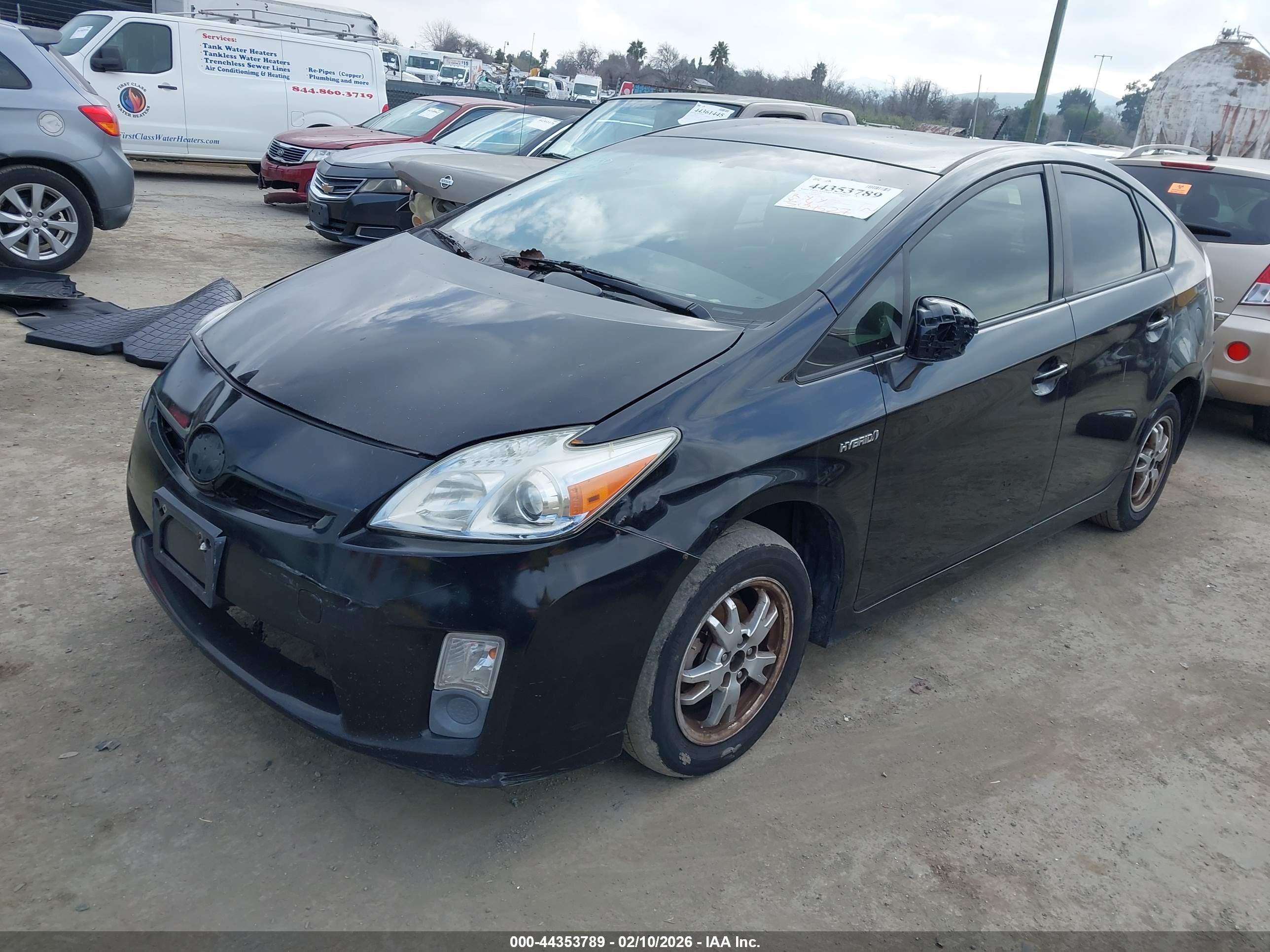 TOYOTA PRIUS image 2