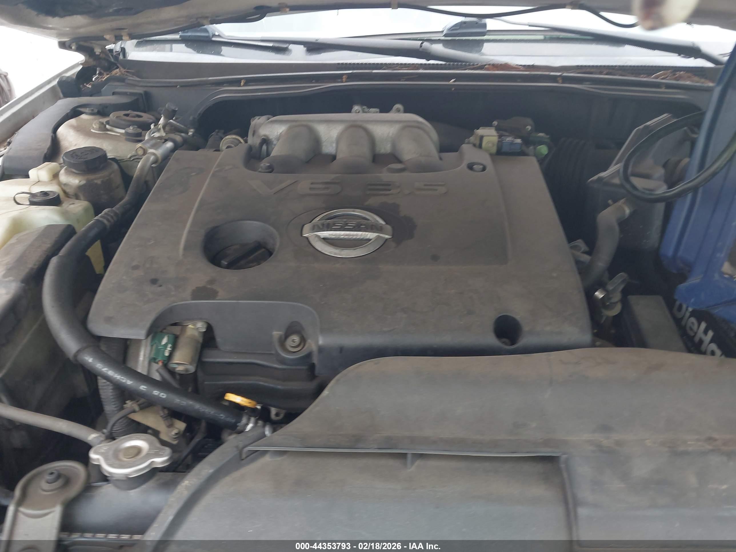 NISSAN ALTIMA image 10