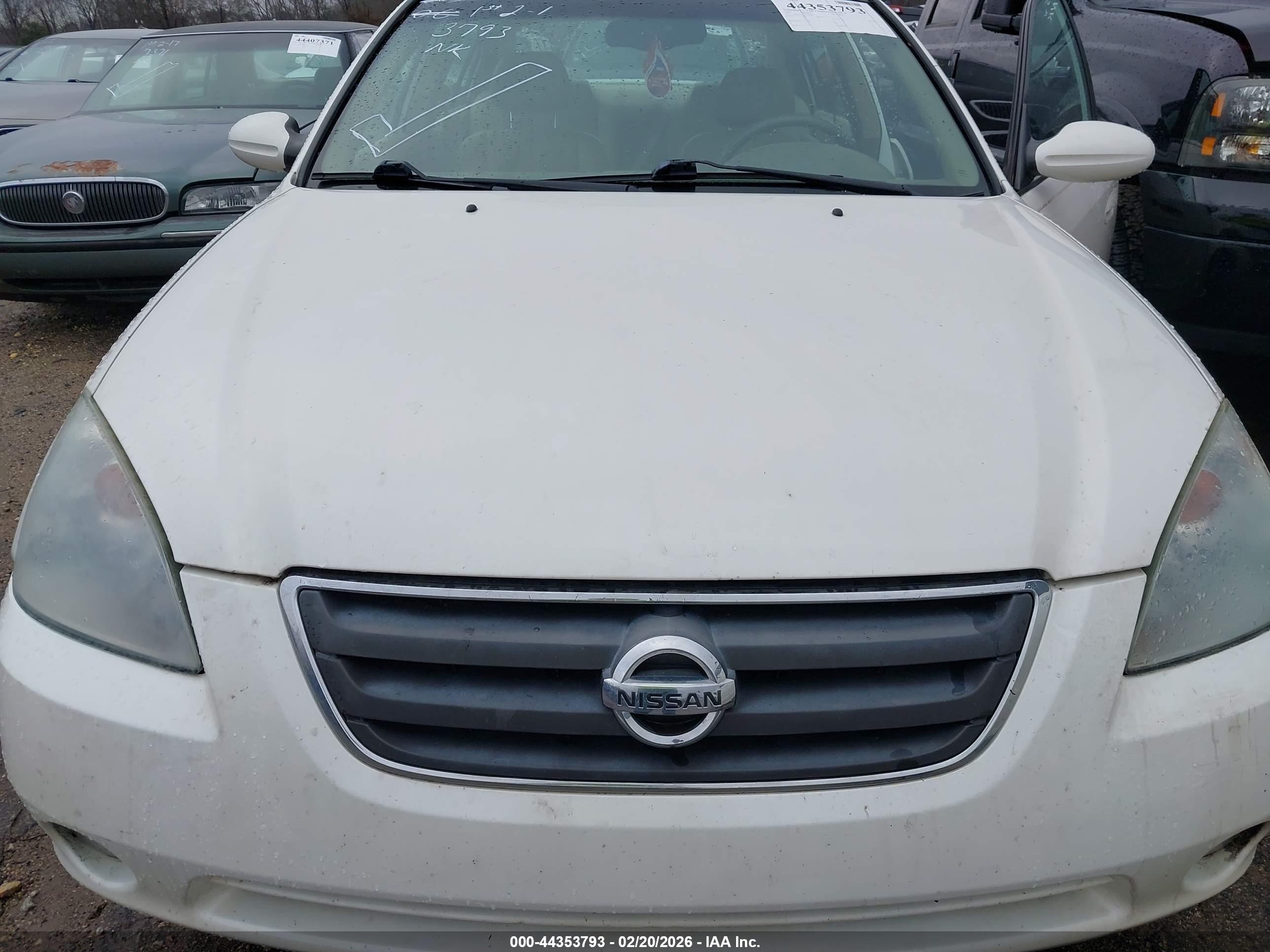 NISSAN ALTIMA image 6
