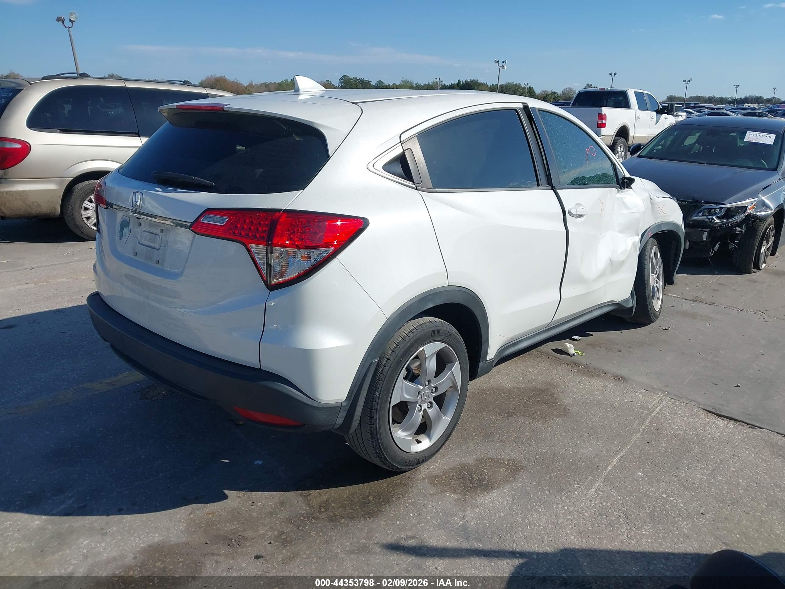 HONDA HR-V image 4