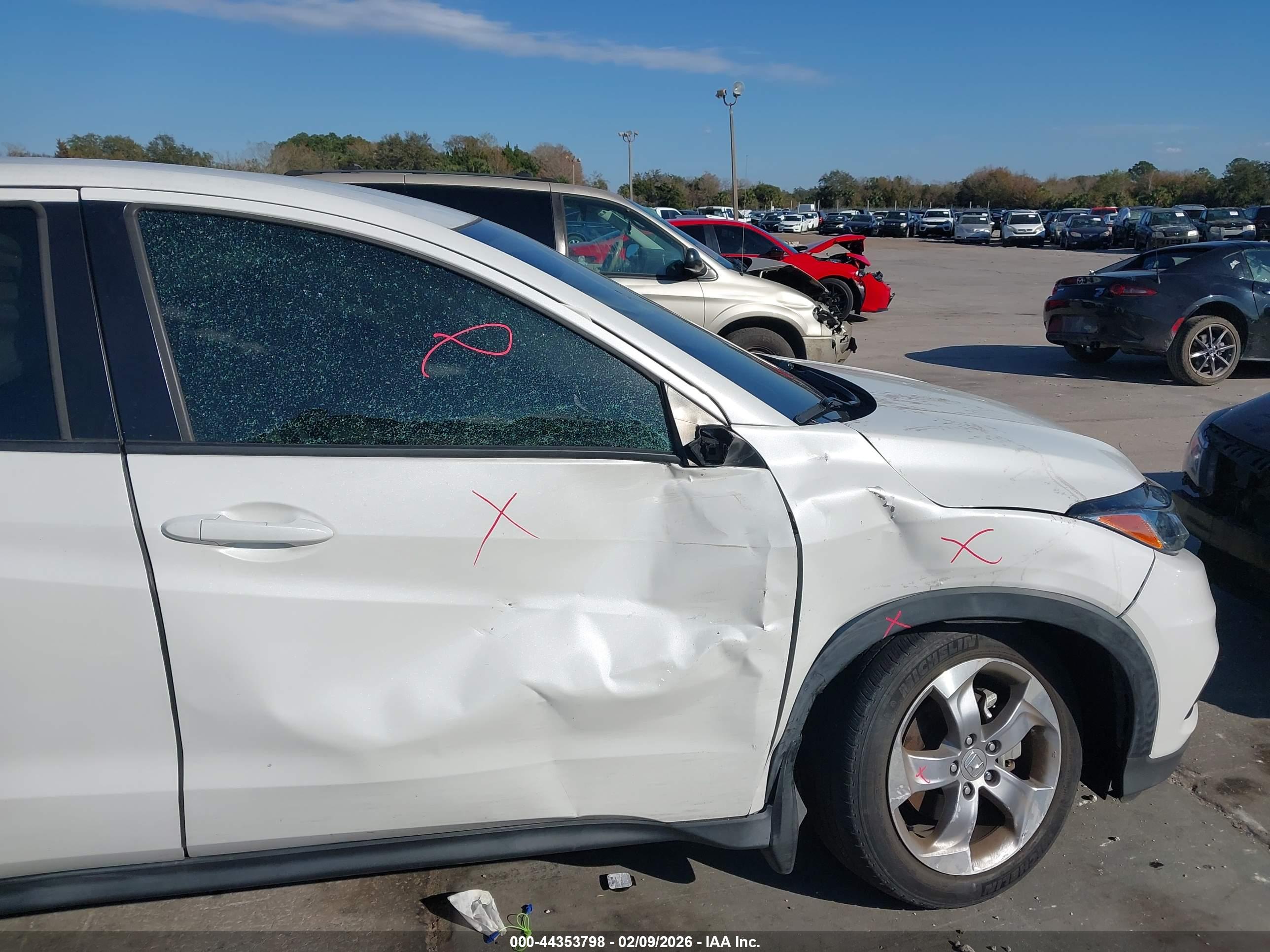 HONDA HR-V image 6