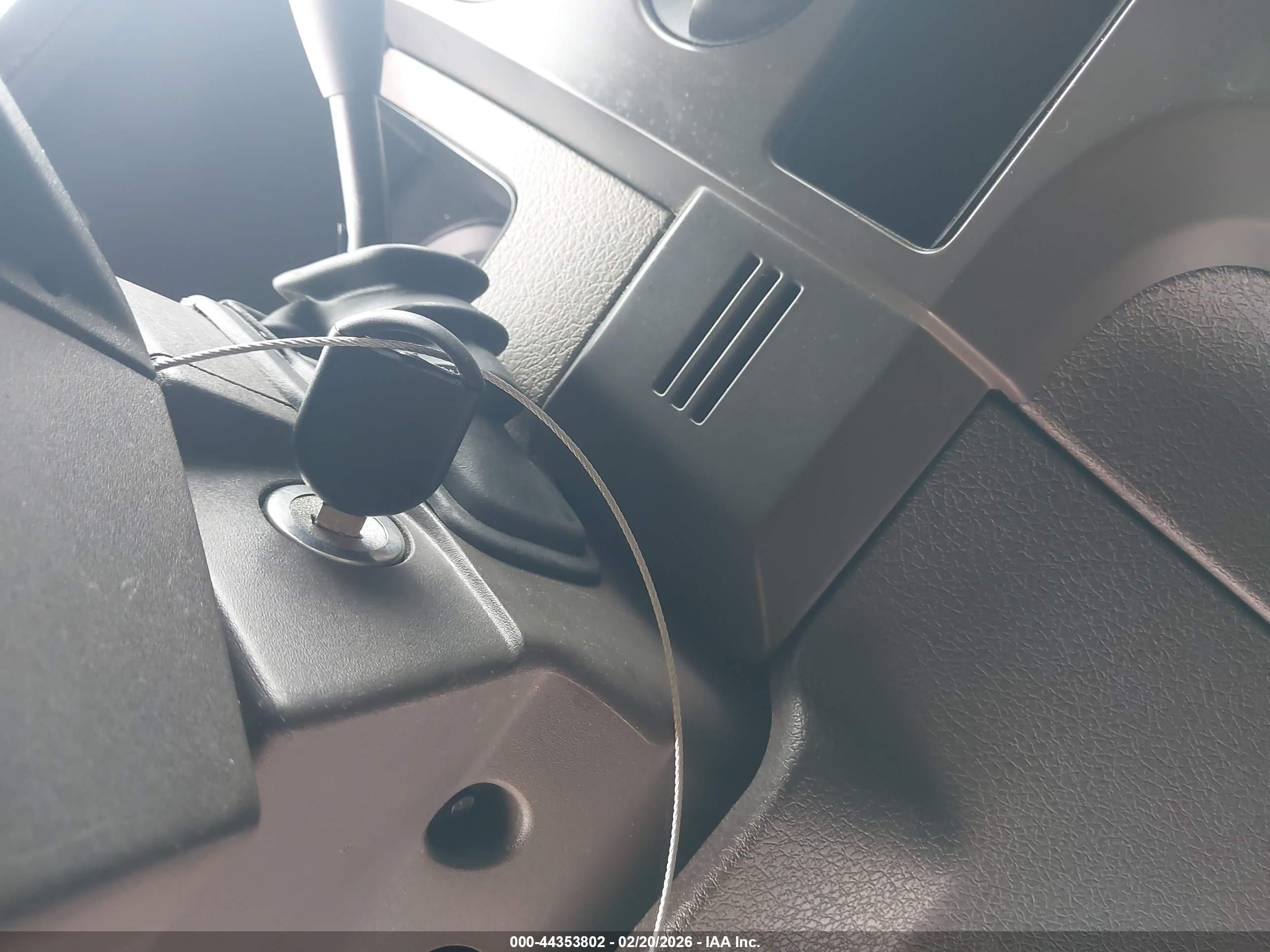 FORD F-150 image 11