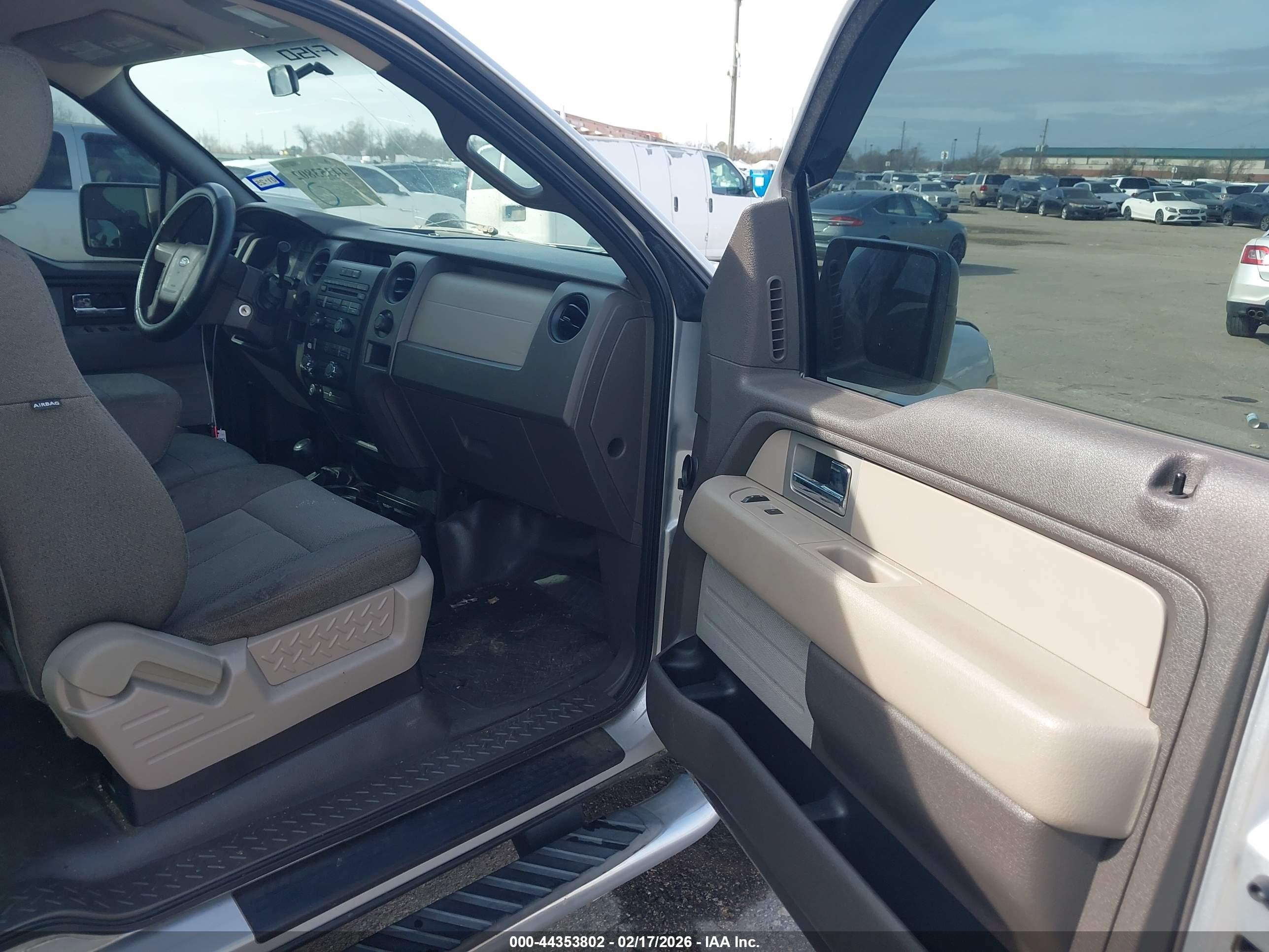 FORD F-150 image 5