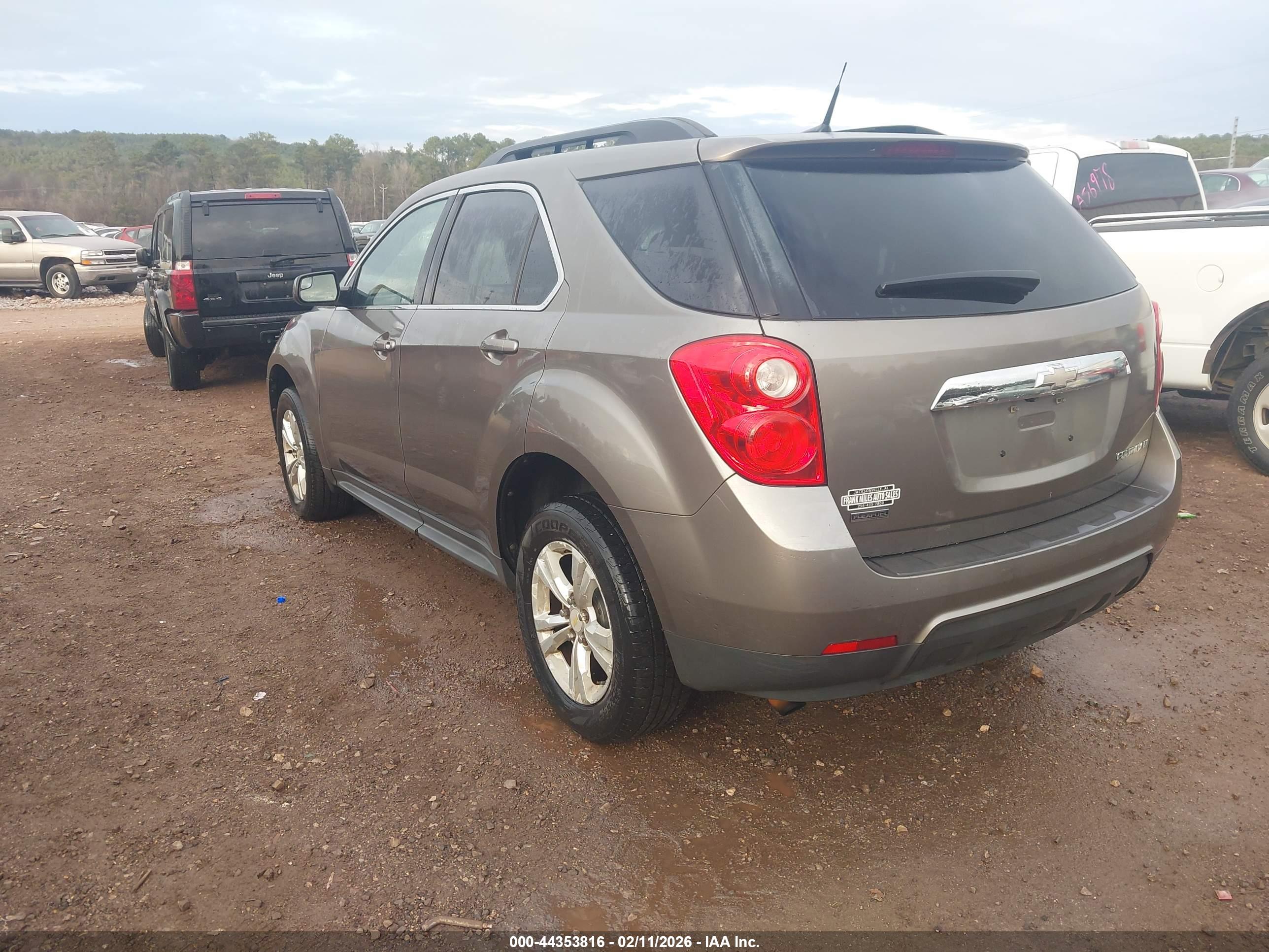 CHEVROLET EQUINOX image 3