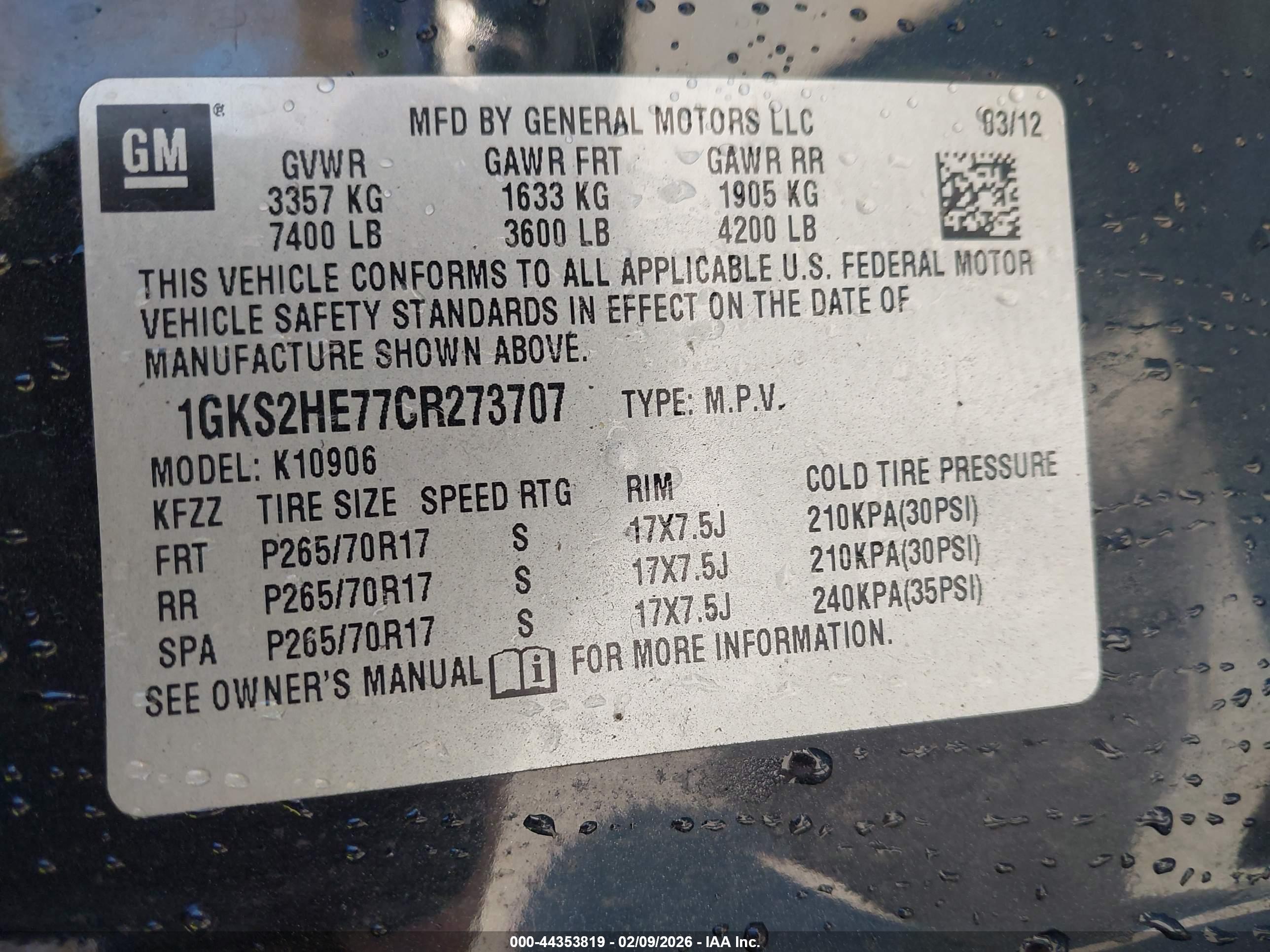 GMC YUKON image 9