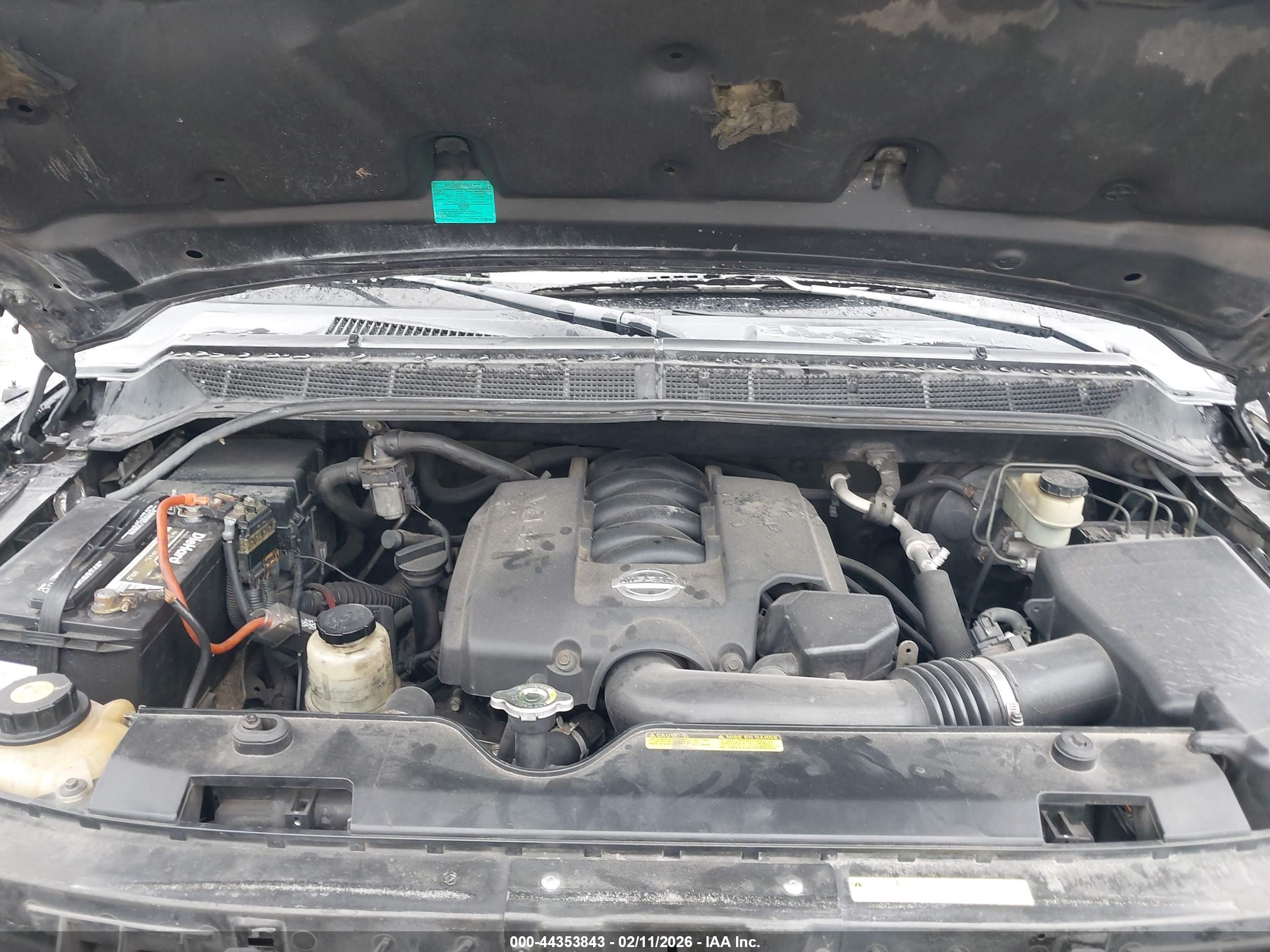 NISSAN TITAN image 10