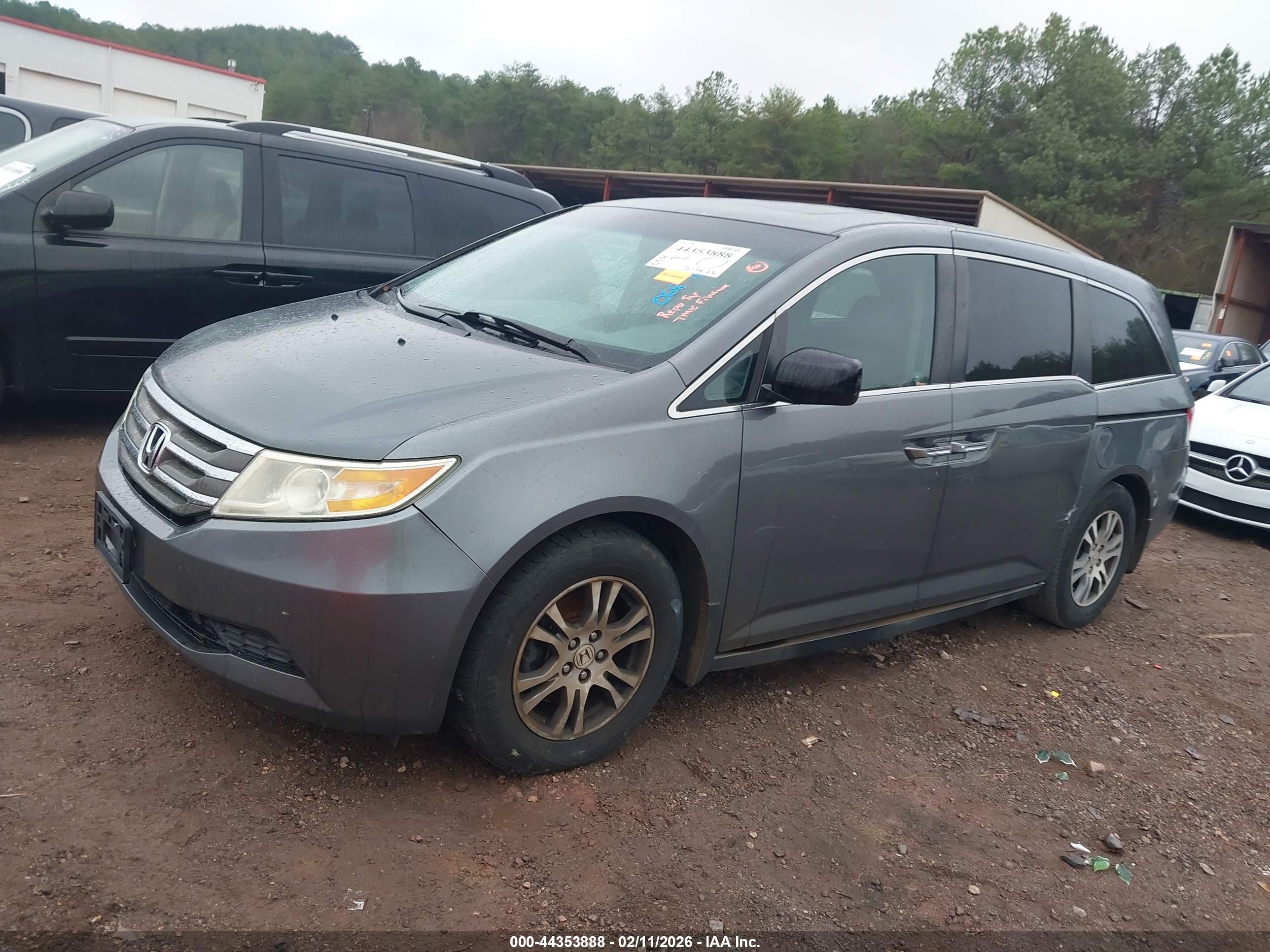 HONDA ODYSSEY image 2