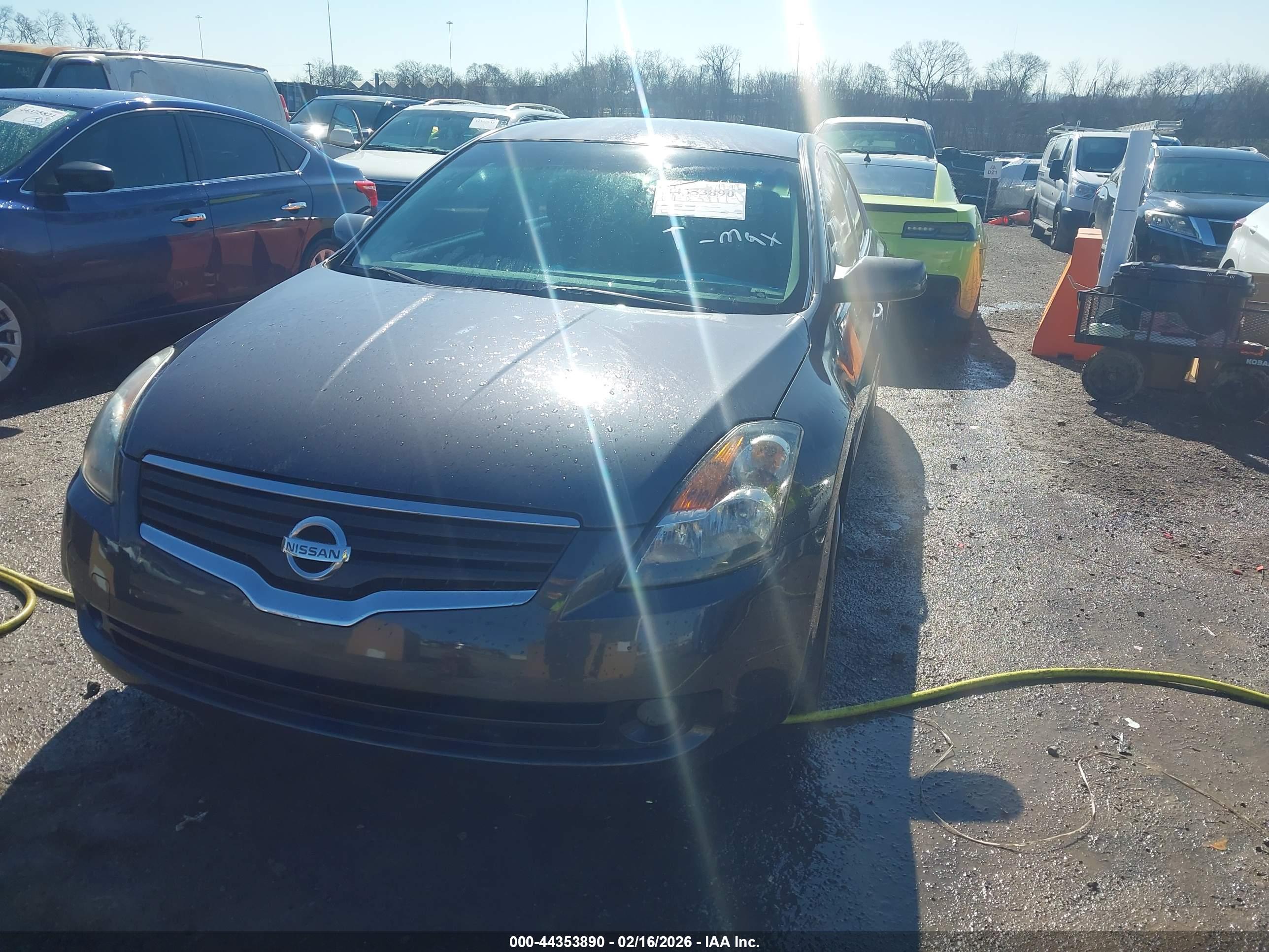 NISSAN ALTIMA image 6