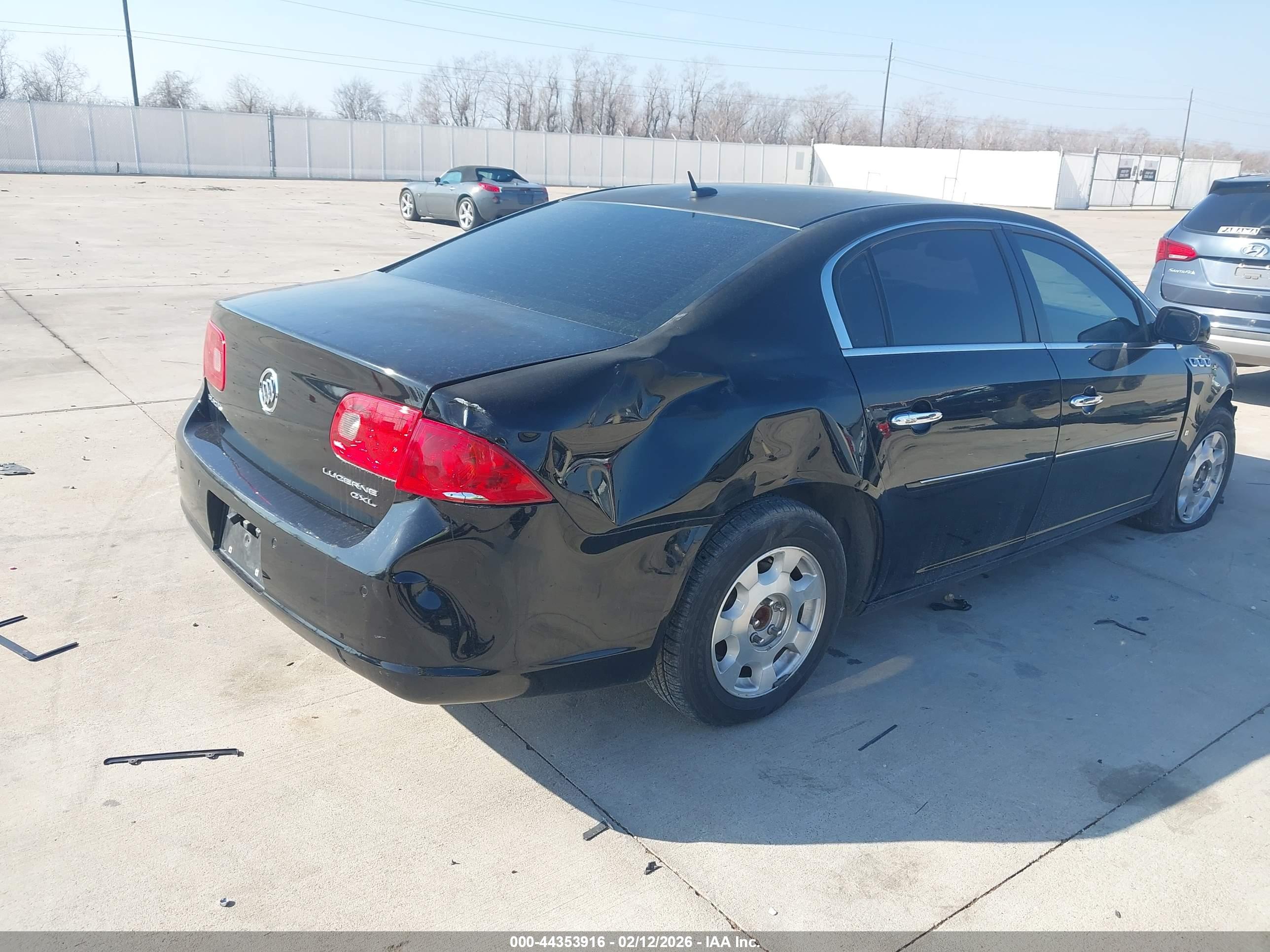 BUICK LUCERNE image 4