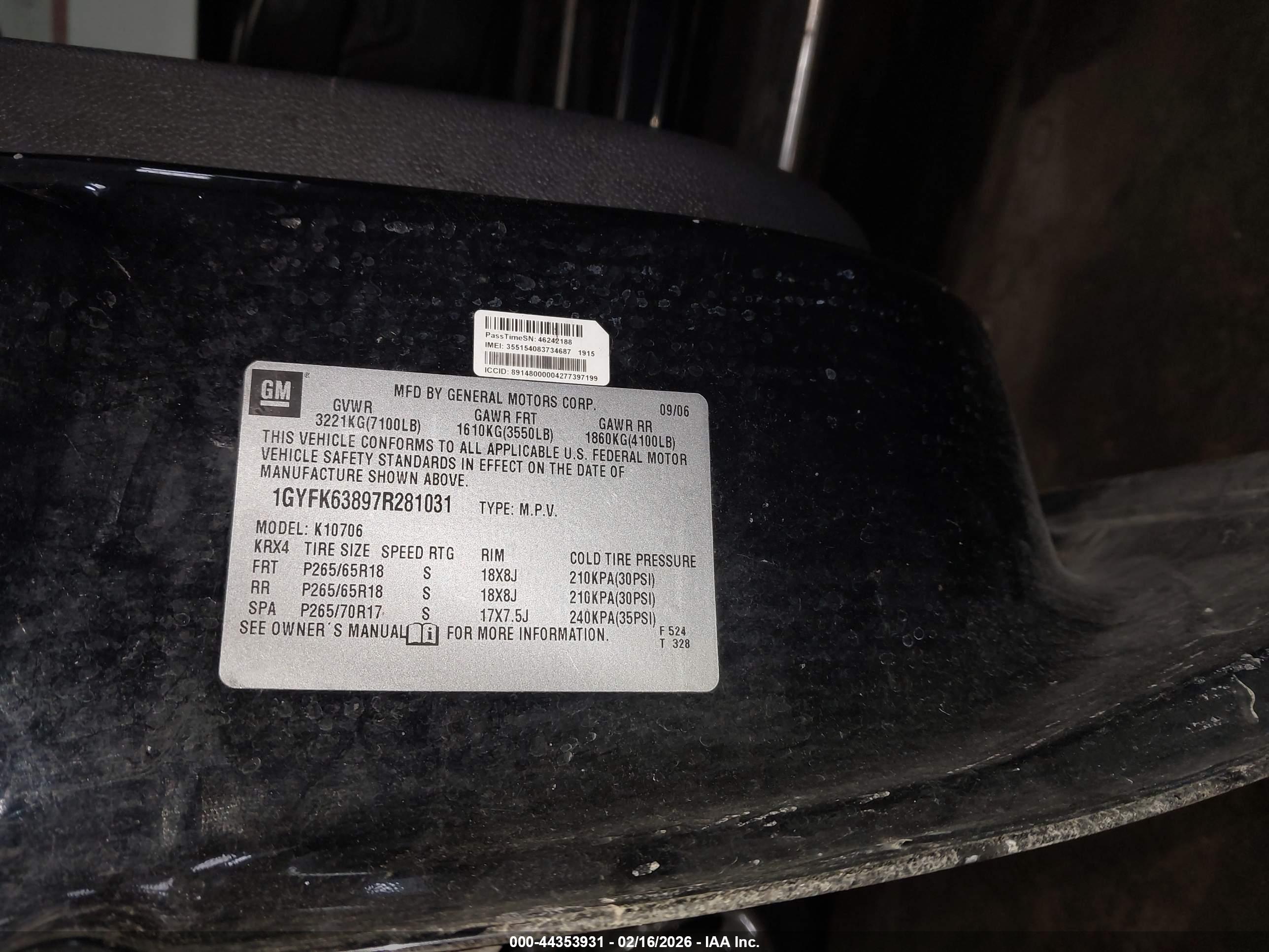CADILLAC ESCALADE image 9