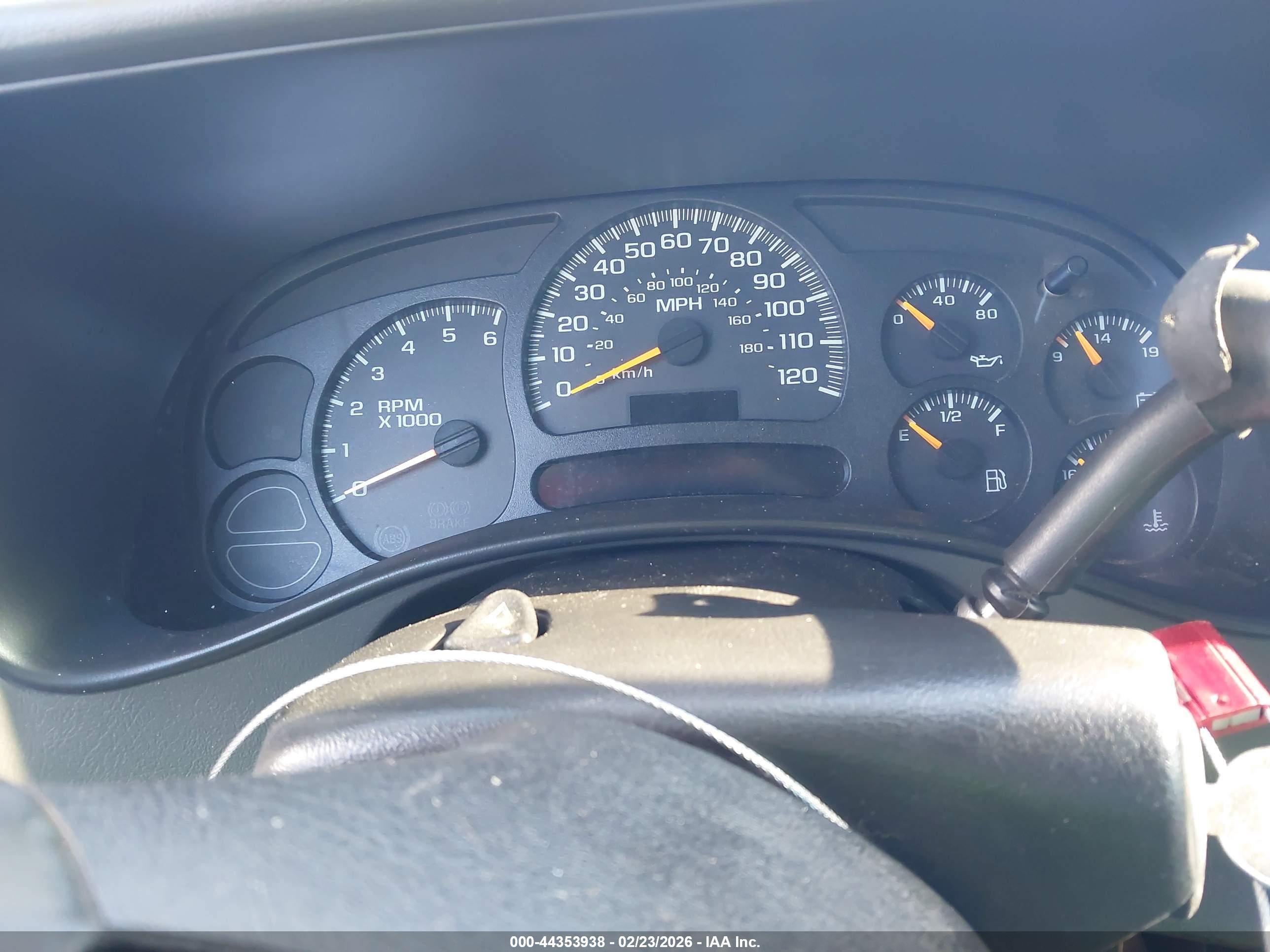 GMC SIERRA image 7
