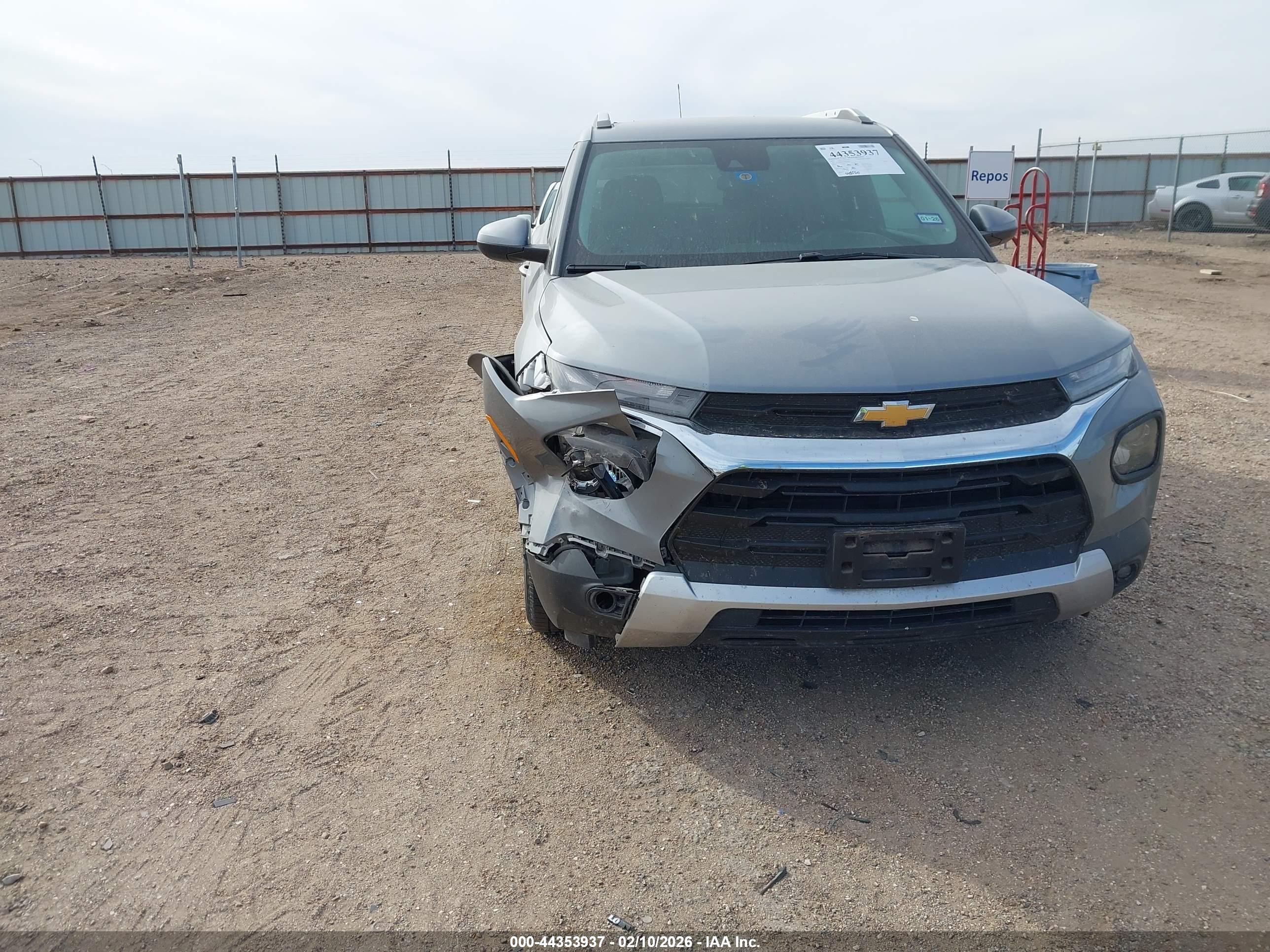 CHEVROLET TRAILBLAZER image 6