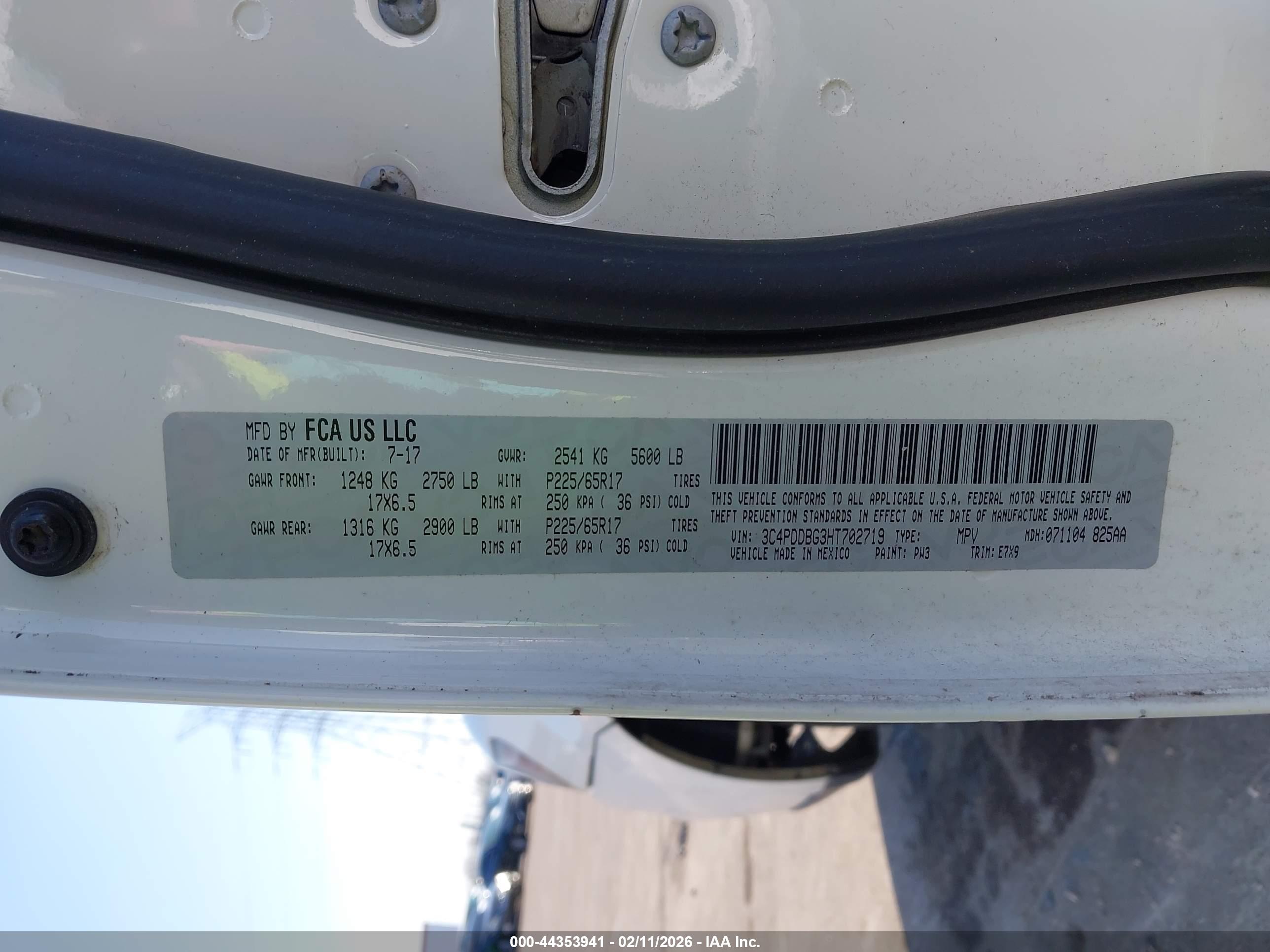 DODGE JOURNEY image 9