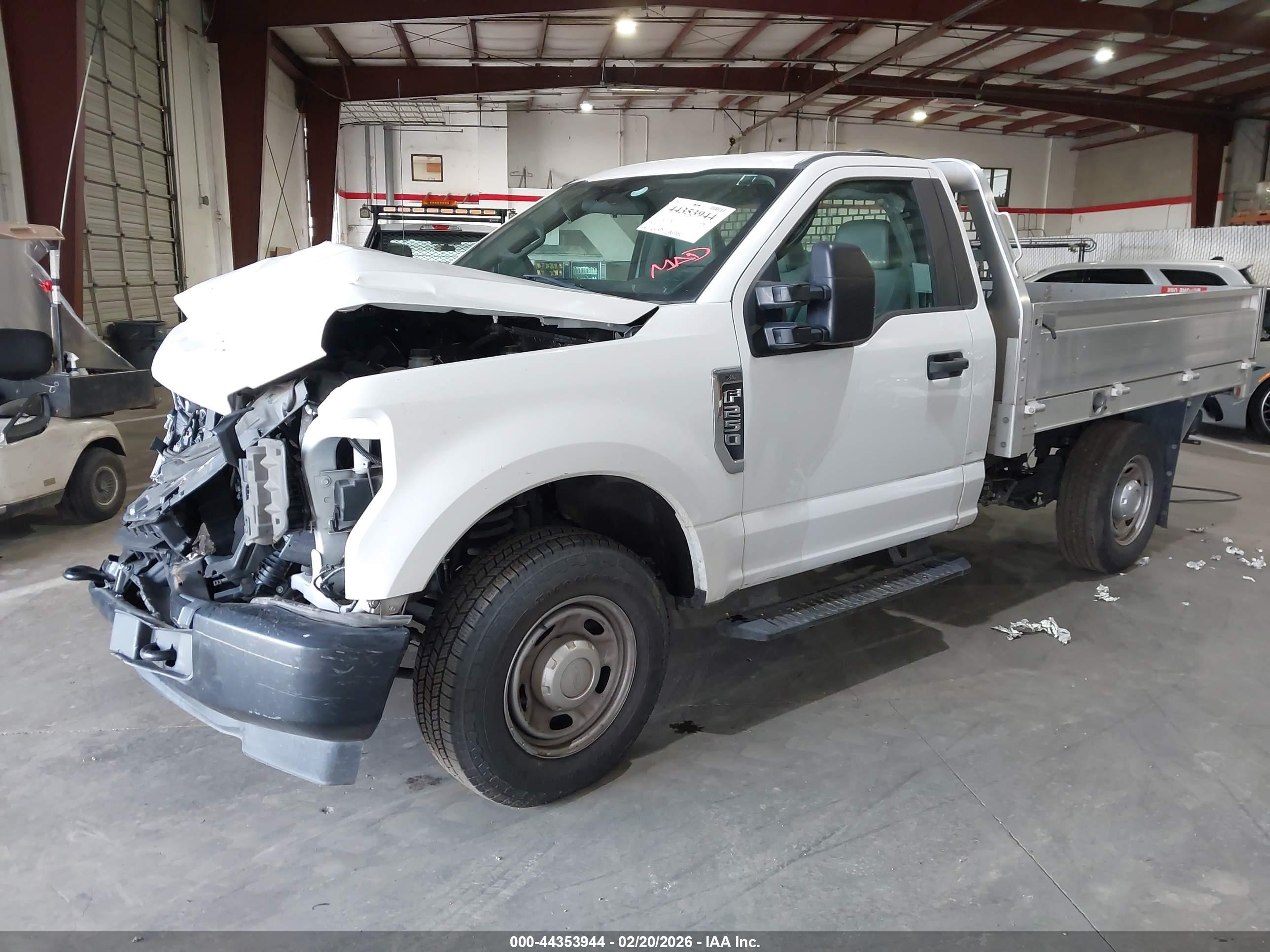 FORD F-250 image 2
