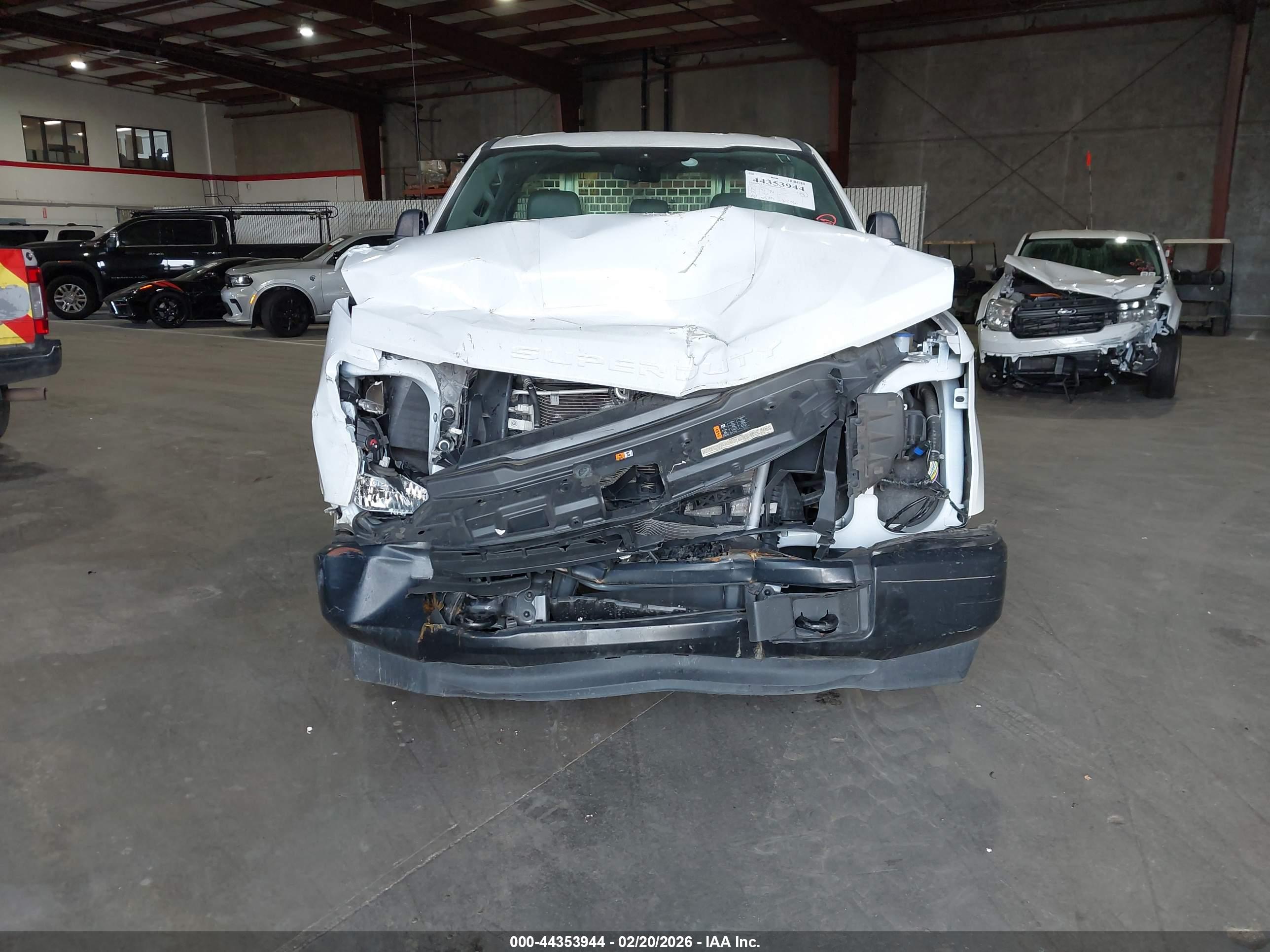 FORD F-250 image 6