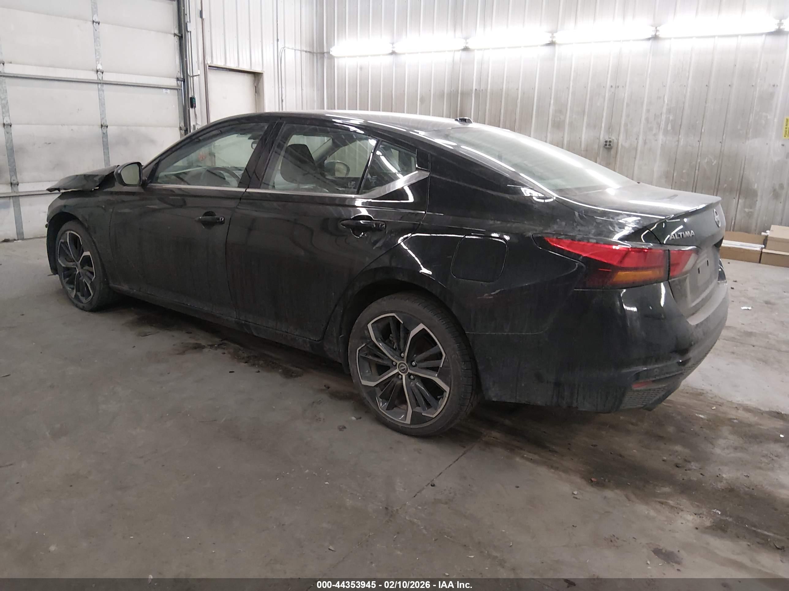 NISSAN ALTIMA image 3