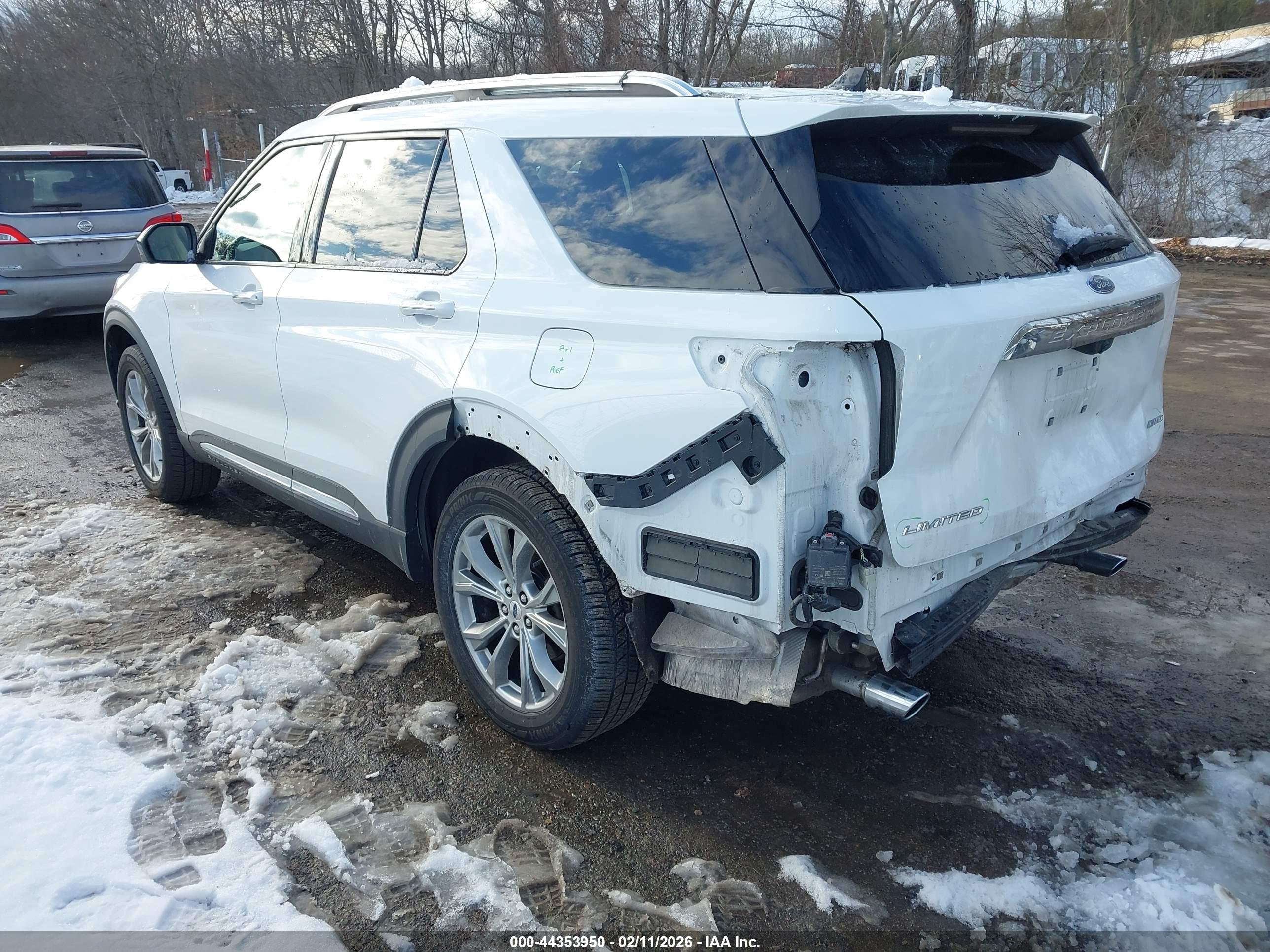 FORD EXPLORER image 3