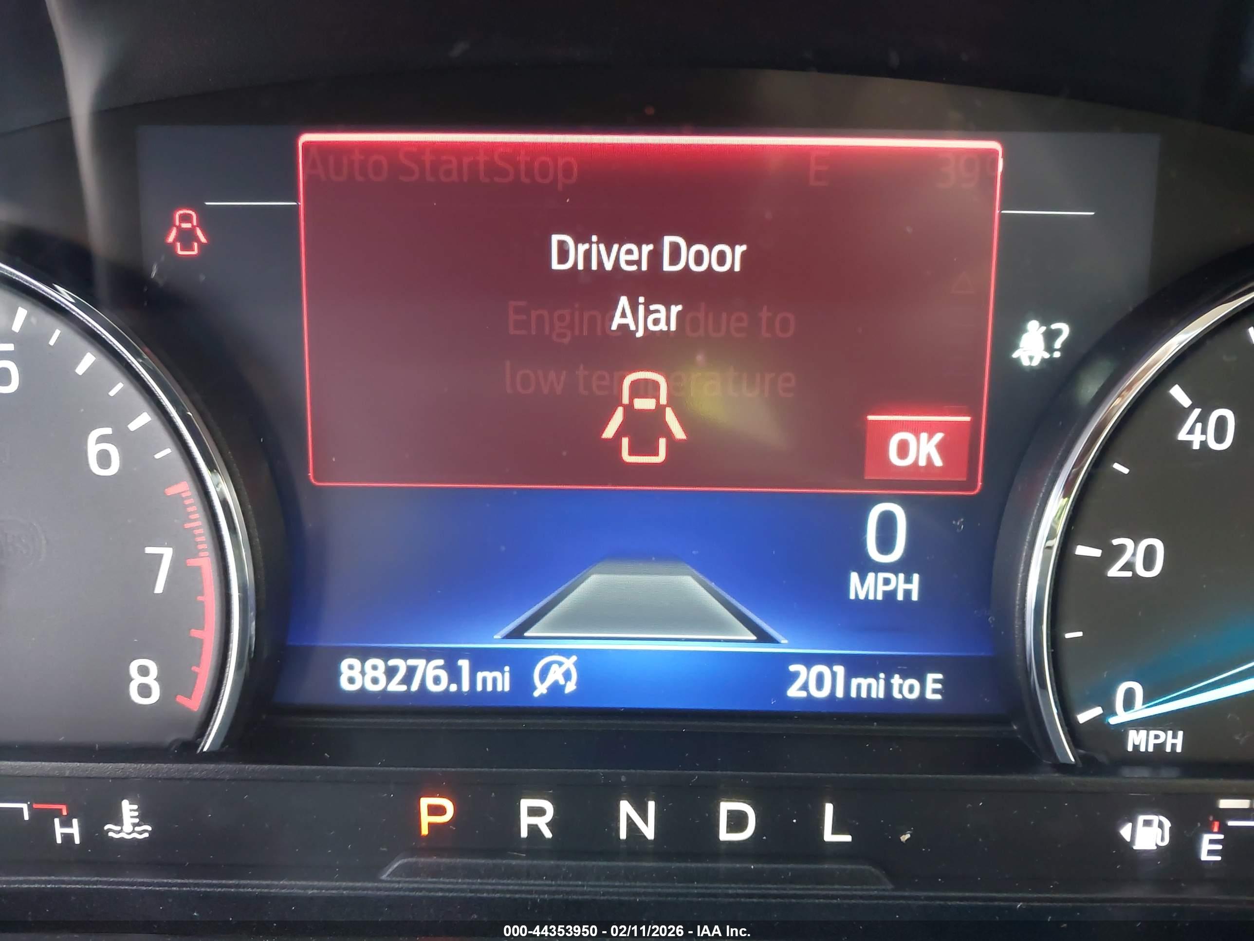 FORD EXPLORER image 7