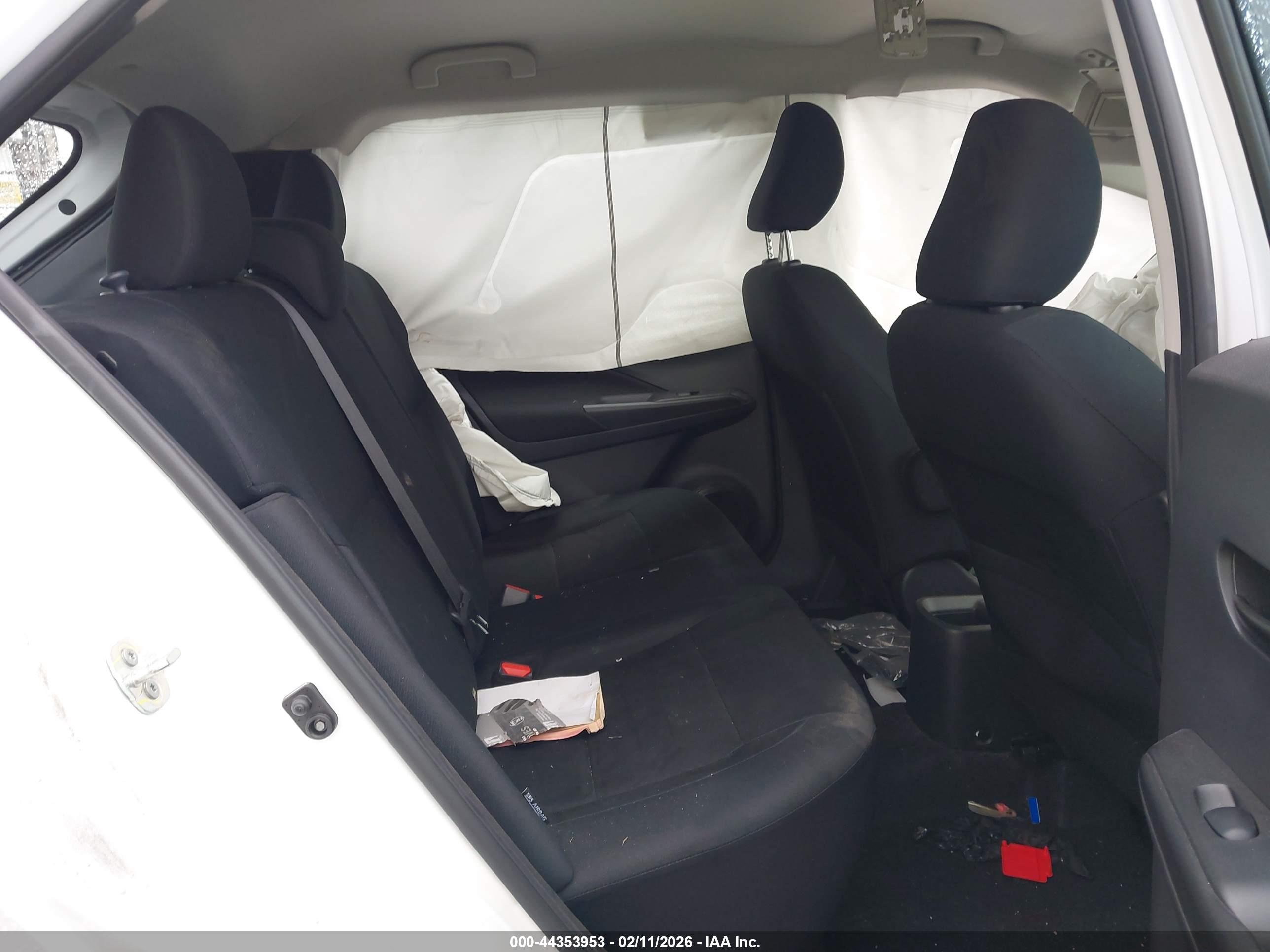 NISSAN KICKS image 8