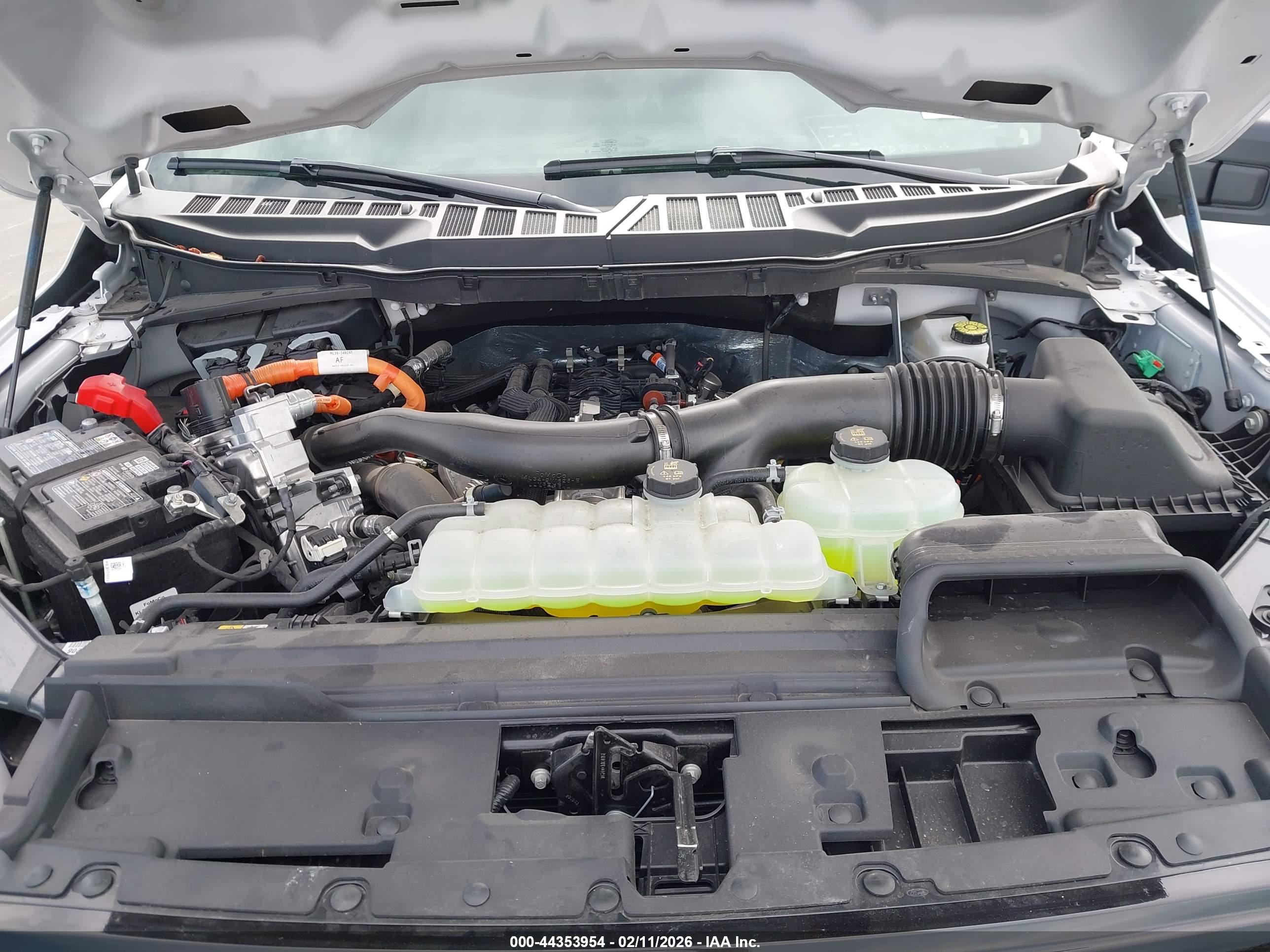 FORD F-150 image 10