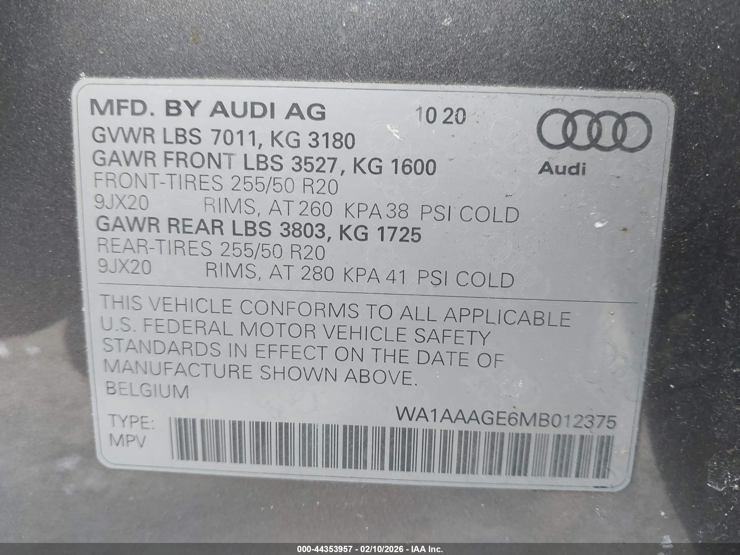 AUDI E-TRON image 9