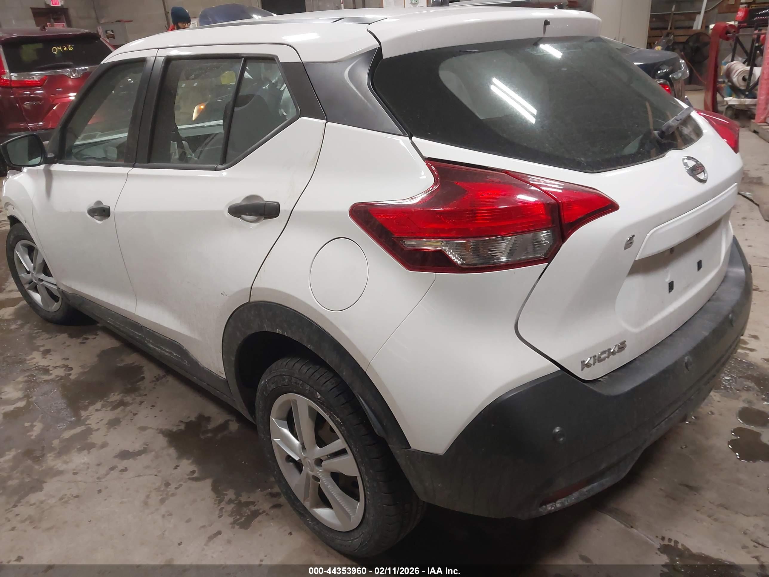 NISSAN KICKS image 3