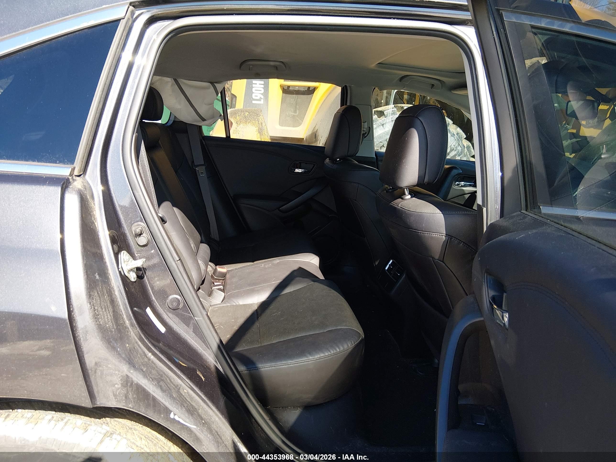 ACURA RDX image 8