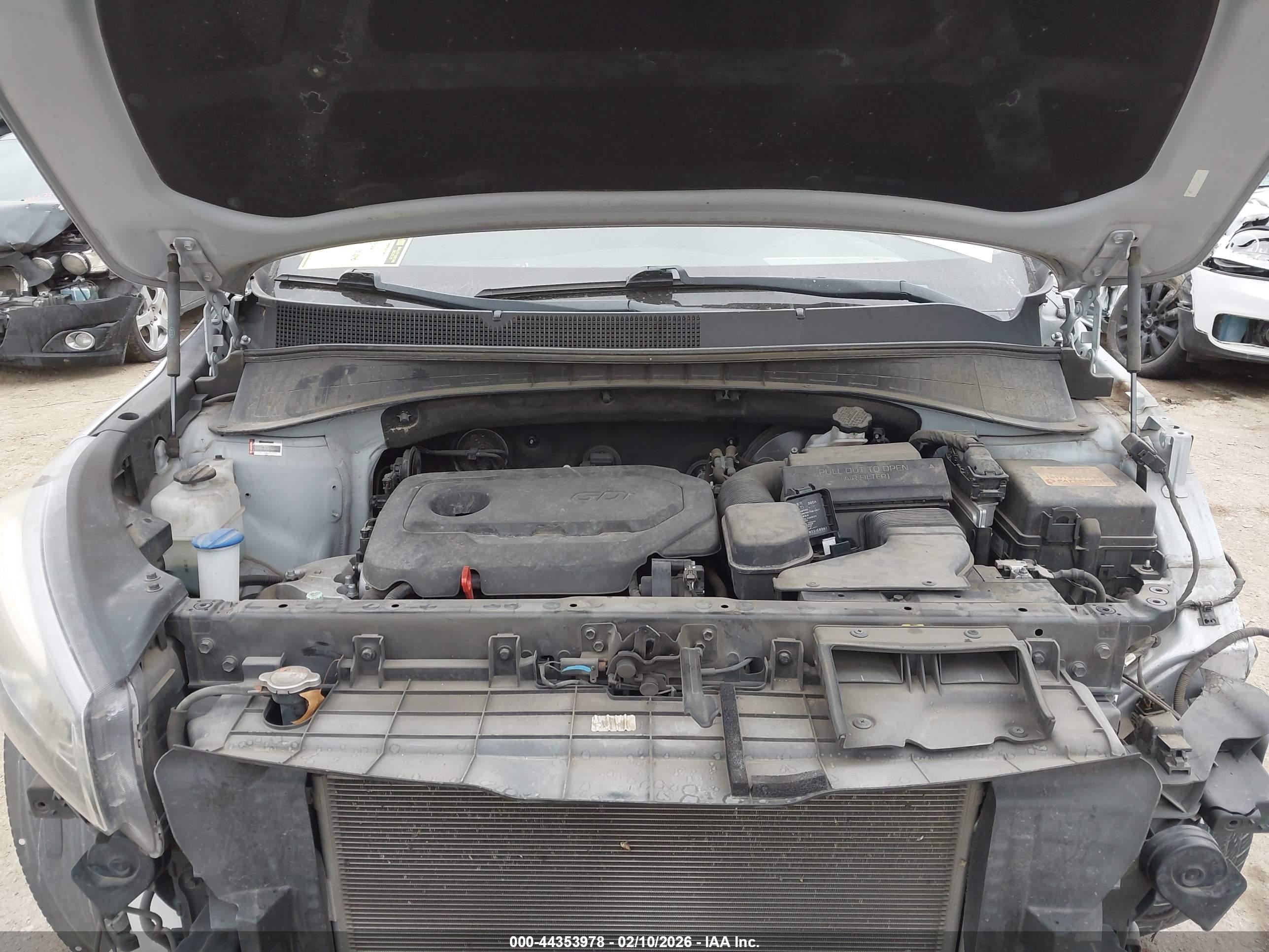 KIA SORENTO image 10