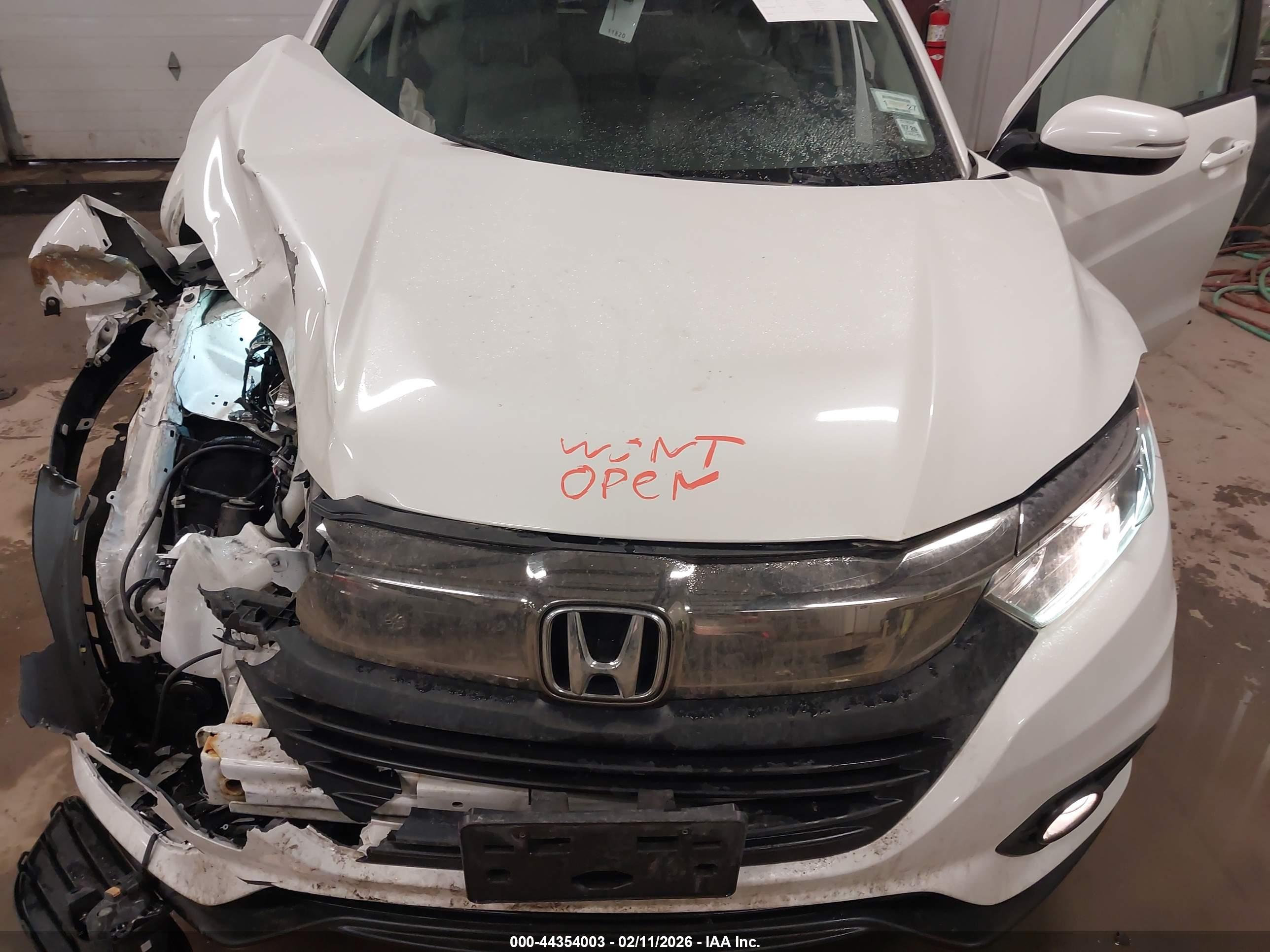 HONDA HR-V image 10