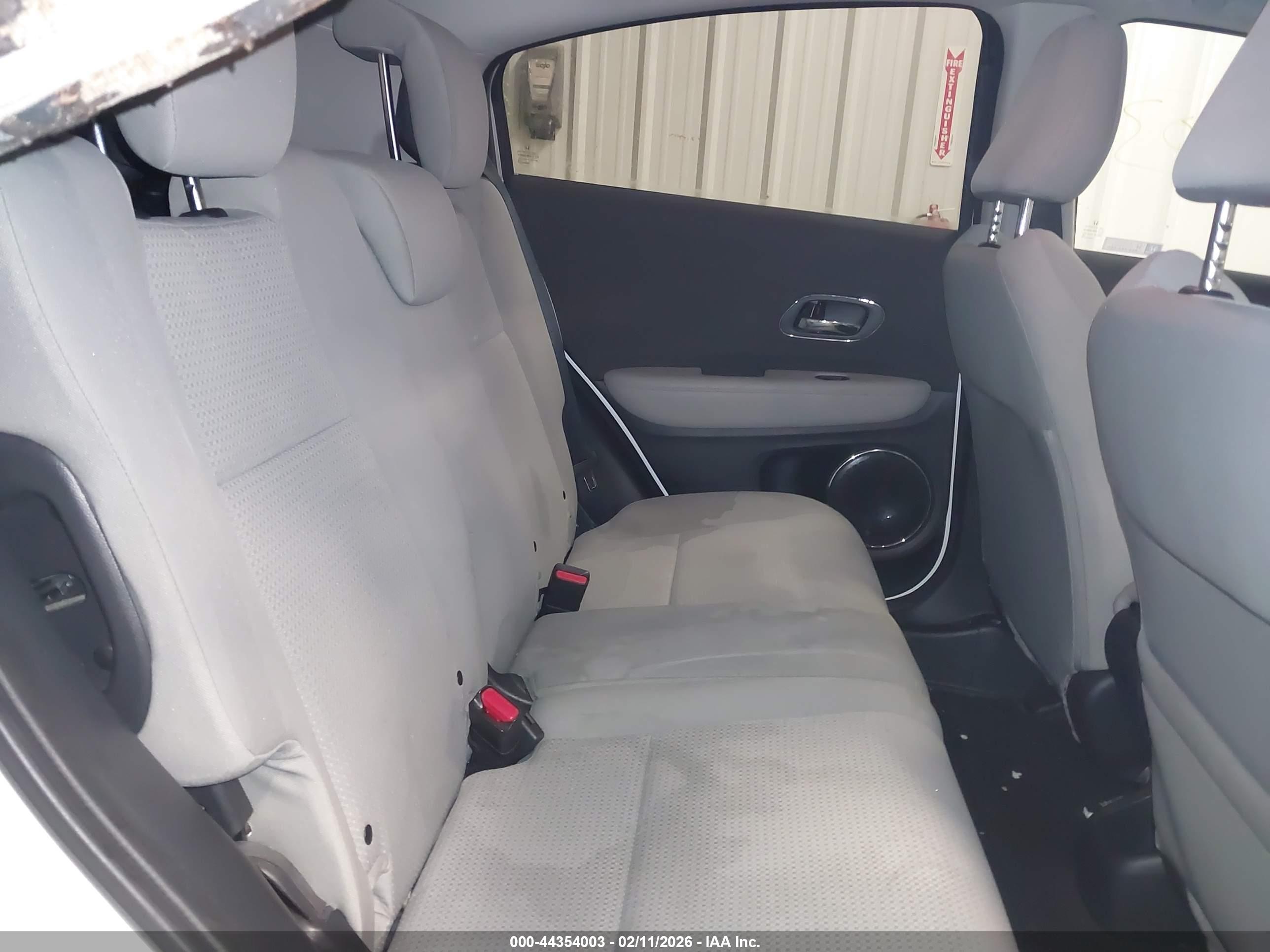 HONDA HR-V image 8