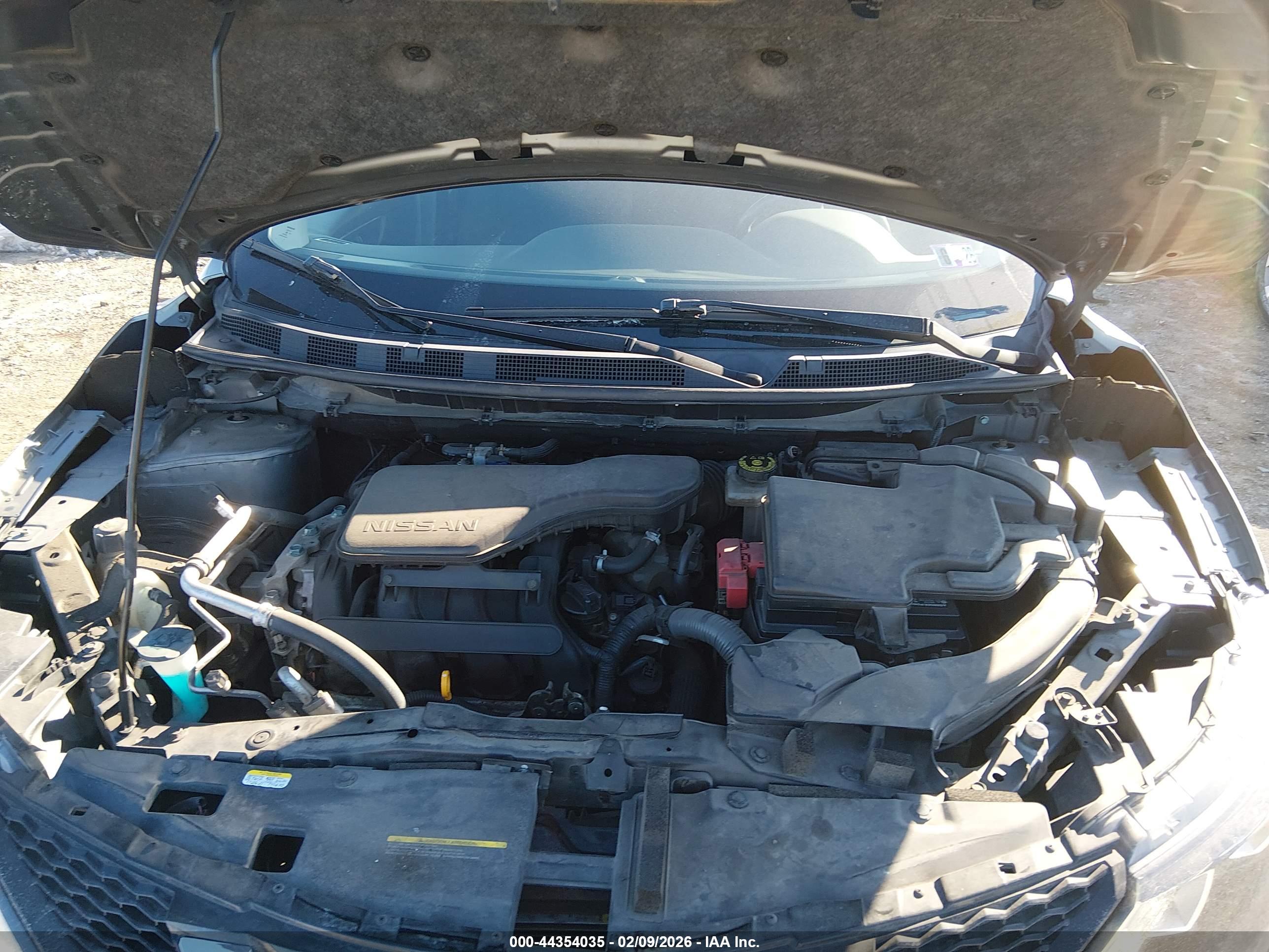 NISSAN ROGUE image 10