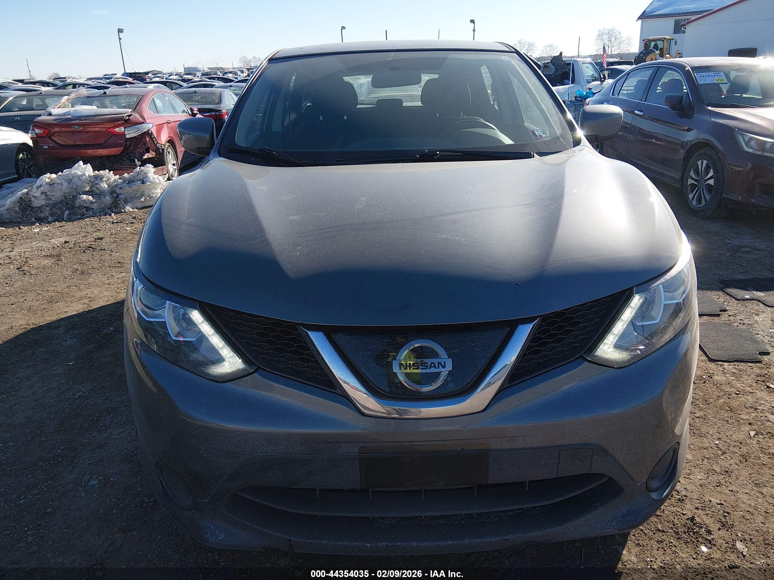 NISSAN ROGUE image 6