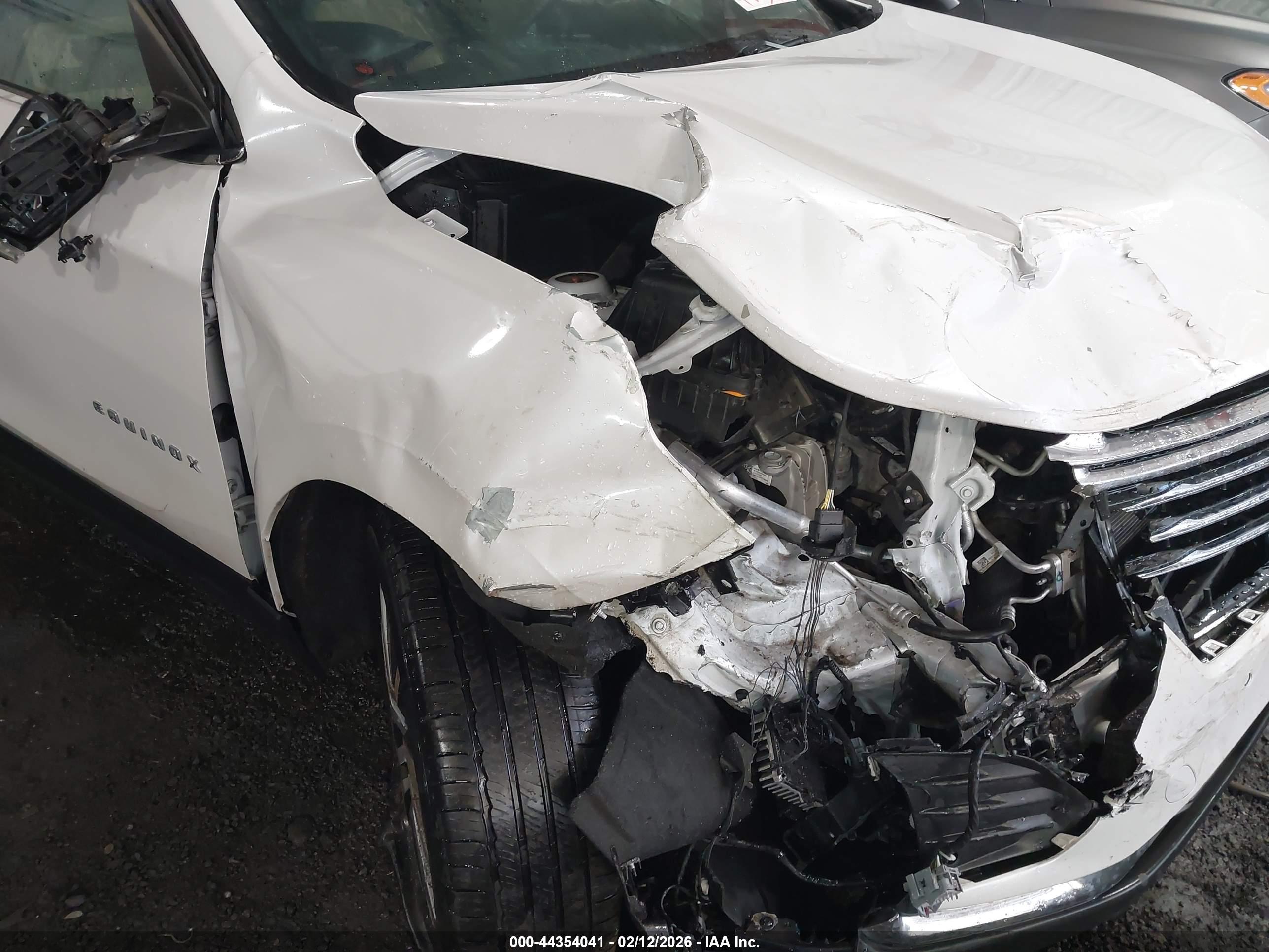 CHEVROLET EQUINOX image 6