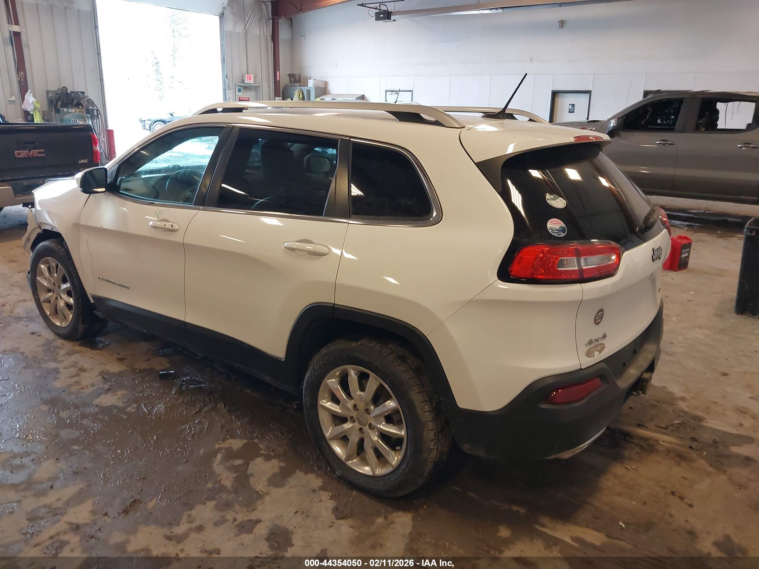 JEEP CHEROKEE image 3