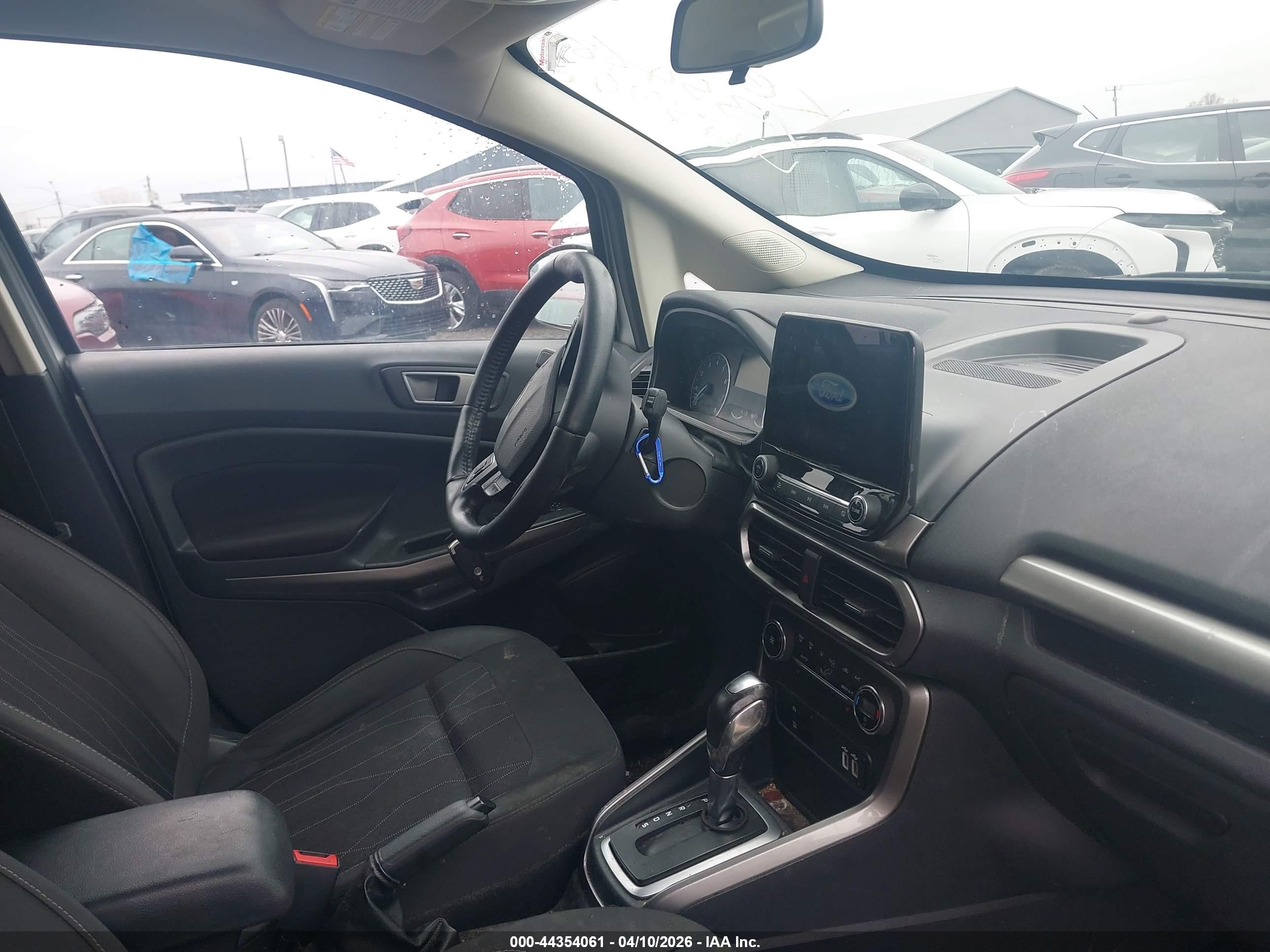 FORD ECOSPORT image 5
