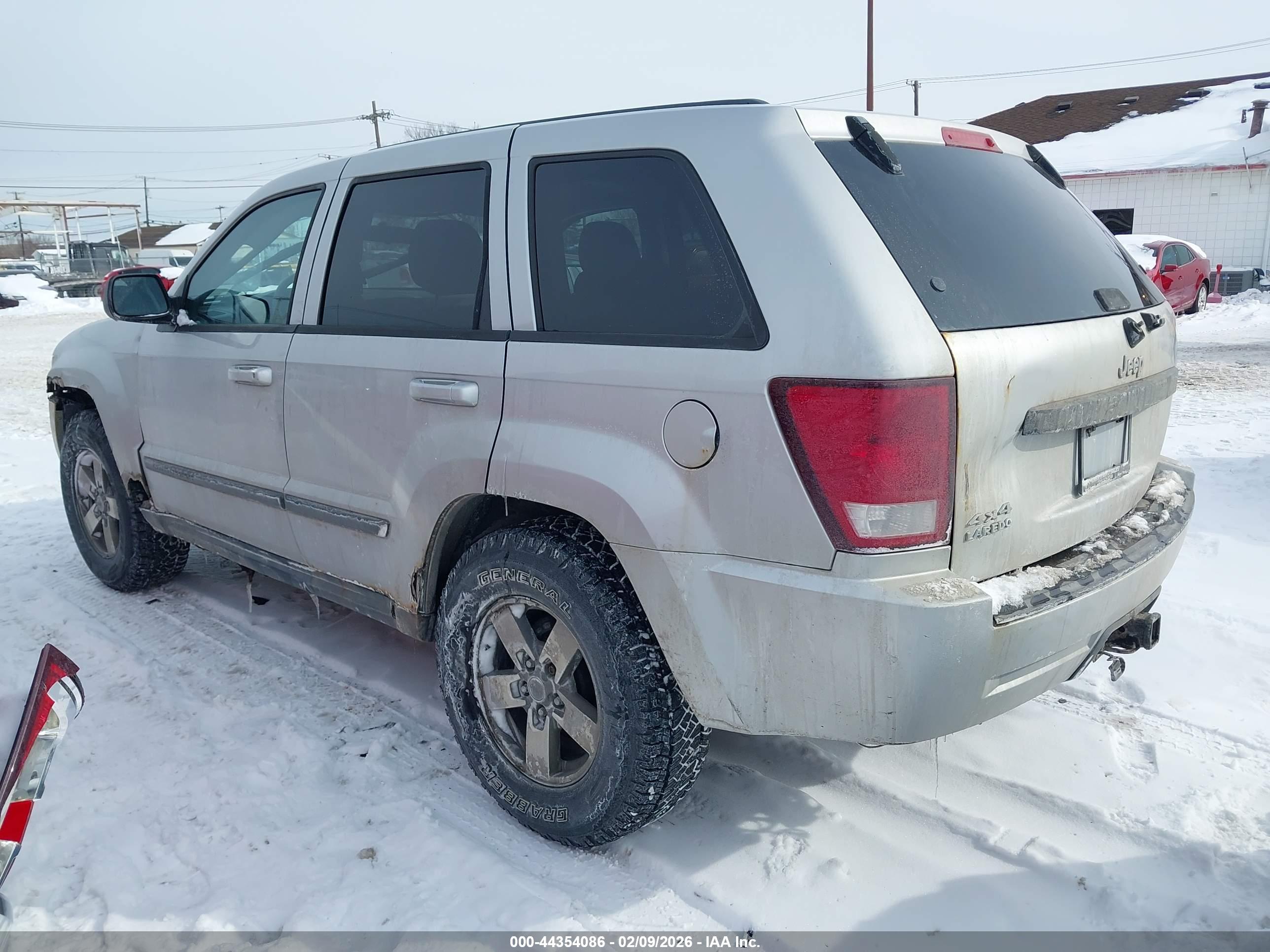 JEEP GRAND image 3